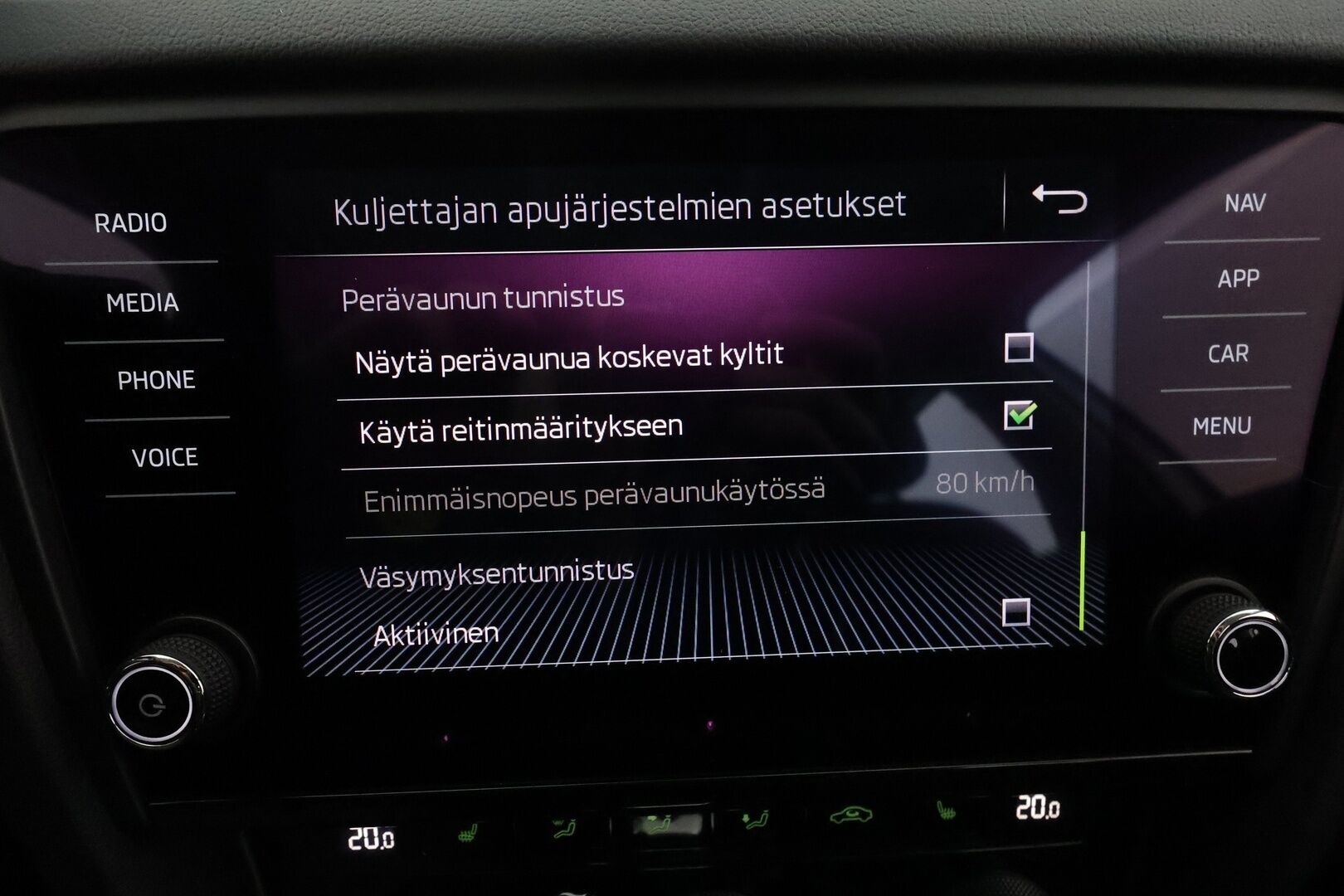 Skoda Octavia 2020 Combi 1,5 TSI Style BusinessLine DSG Aut. **1.Om suomi-auto / Webasto / Koukku / Adapt.Vakkari / P.Kamera / LED-valot** - Navi / Kaistavahti / Katveavustin / KeylessGO 