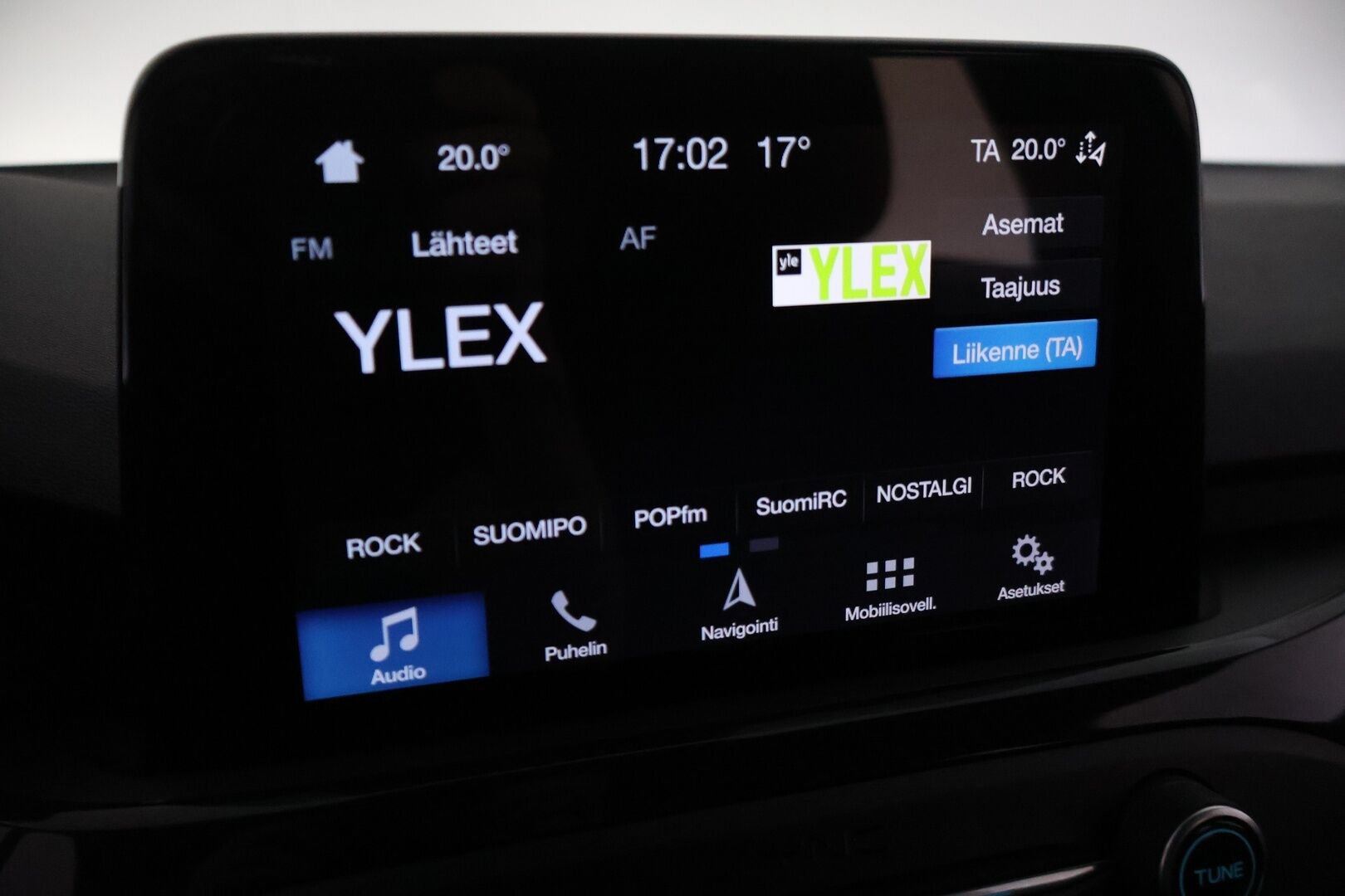 Ford Focus 2020 1,5 EcoBoost 182hv M6 ST-Line Wagon - ACC | Bang&Olufsen | LED | Keyless | Lohko+sisälämmitin | Tehokkaampi 182hv malli