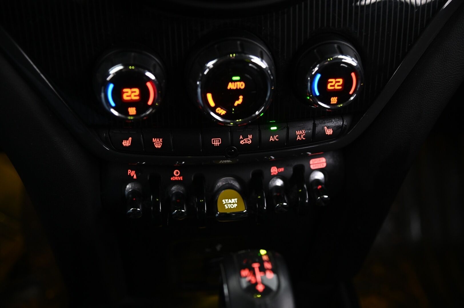 MINI COUNTRYMAN 2018 SE ALL4 *Myydään Huutokaupat.com*