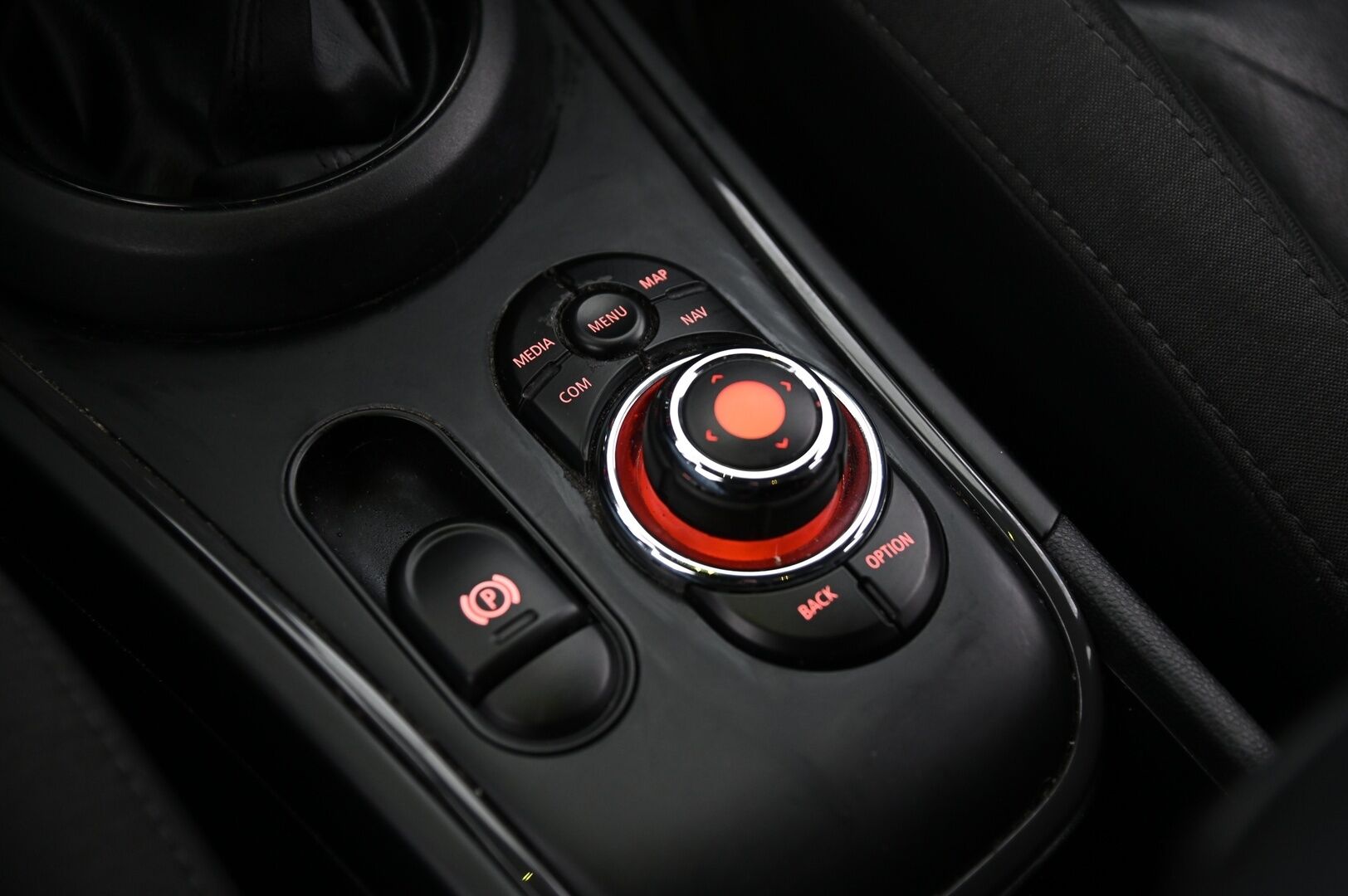 MINI COUNTRYMAN 2018 SE ALL4 *Myydään Huutokaupat.com*