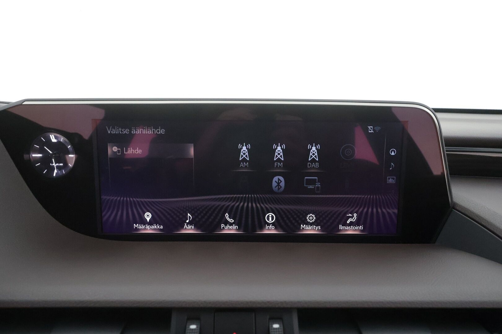 Lexus ES 2020 300h Luxury - | ACC | HUD | 360° | Mark Levinson | Ilm. muistinahat | Kattoluukku | Apple & Android | 1-om suomi auto | Merkkihuollot | 