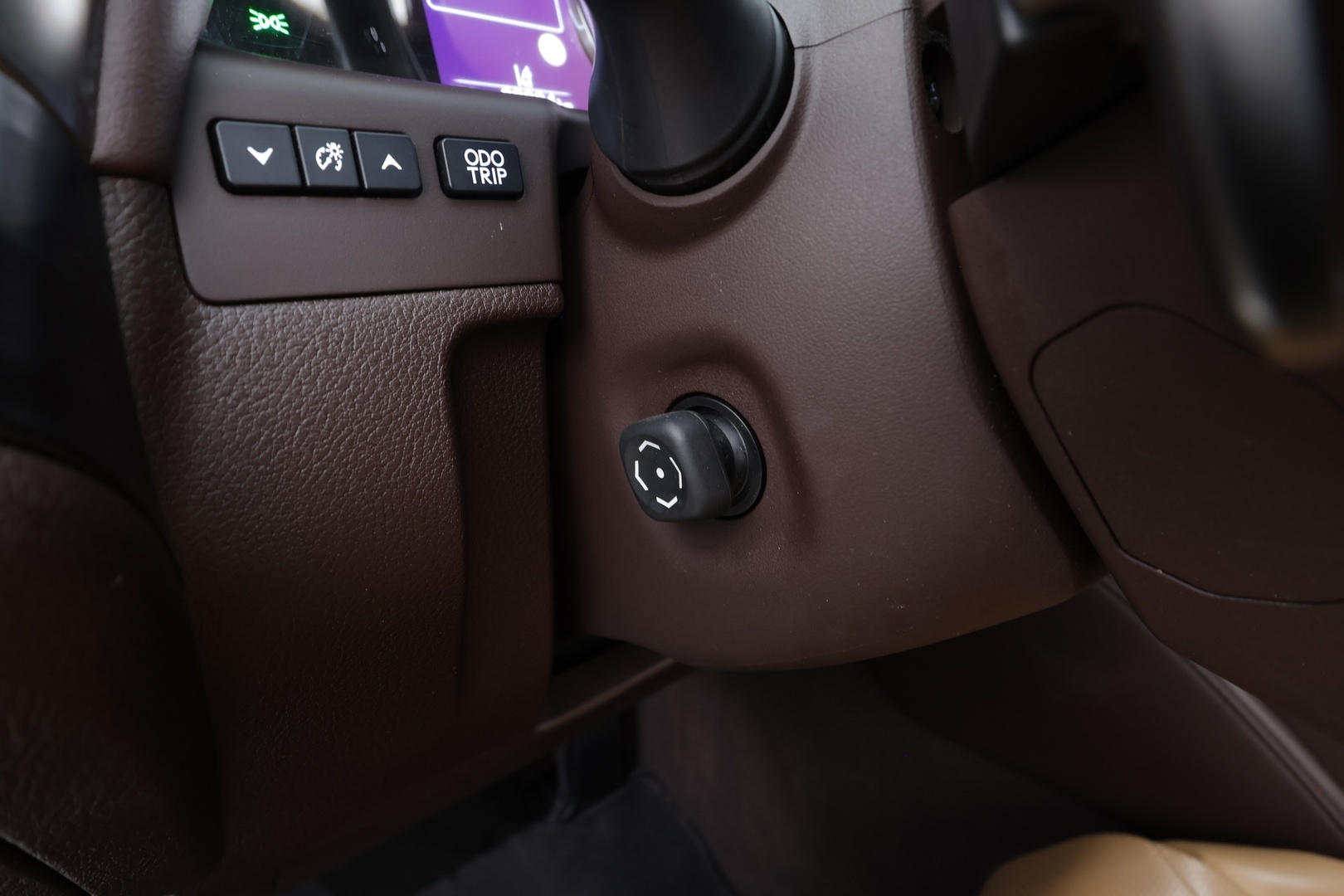 Lexus ES 2020 300h Luxury - | ACC | HUD | 360° | Mark Levinson | Ilm. muistinahat | Kattoluukku | Apple & Android | 1-om suomi auto | Merkkihuollot | 