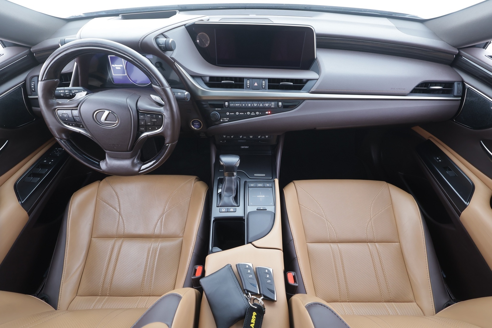 Lexus ES 2020 300h Luxury - | ACC | HUD | 360° | Mark Levinson | Ilm. muistinahat | Kattoluukku | Apple & Android | 1-om suomi auto | Merkkihuollot | 