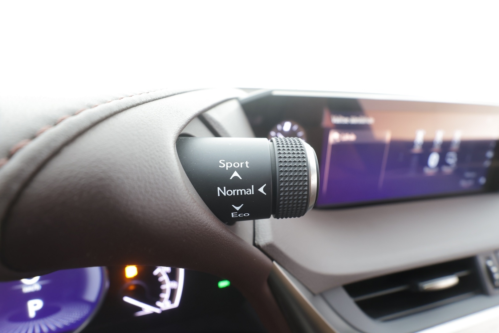 Lexus ES 2020 300h Luxury - | ACC | HUD | 360° | Mark Levinson | Ilm. muistinahat | Kattoluukku | Apple & Android | 1-om suomi auto | Merkkihuollot | 