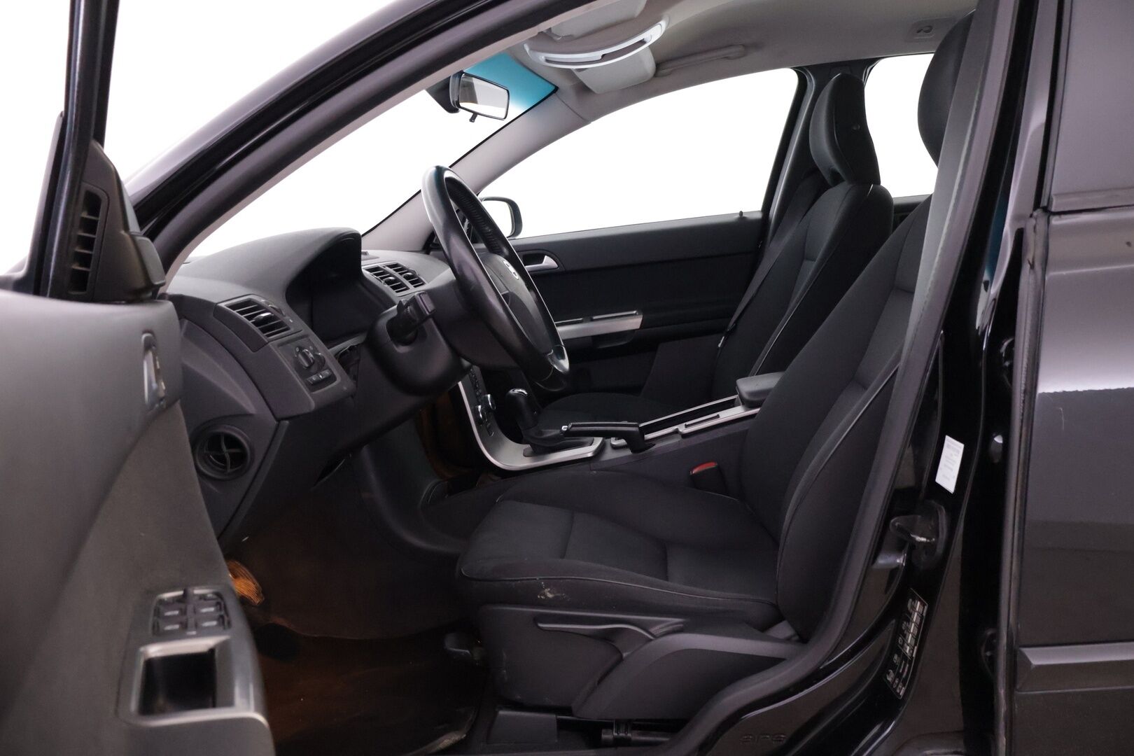 Volvo V50 2009 1.6 Farmari - Myydään Huutokaupat.com