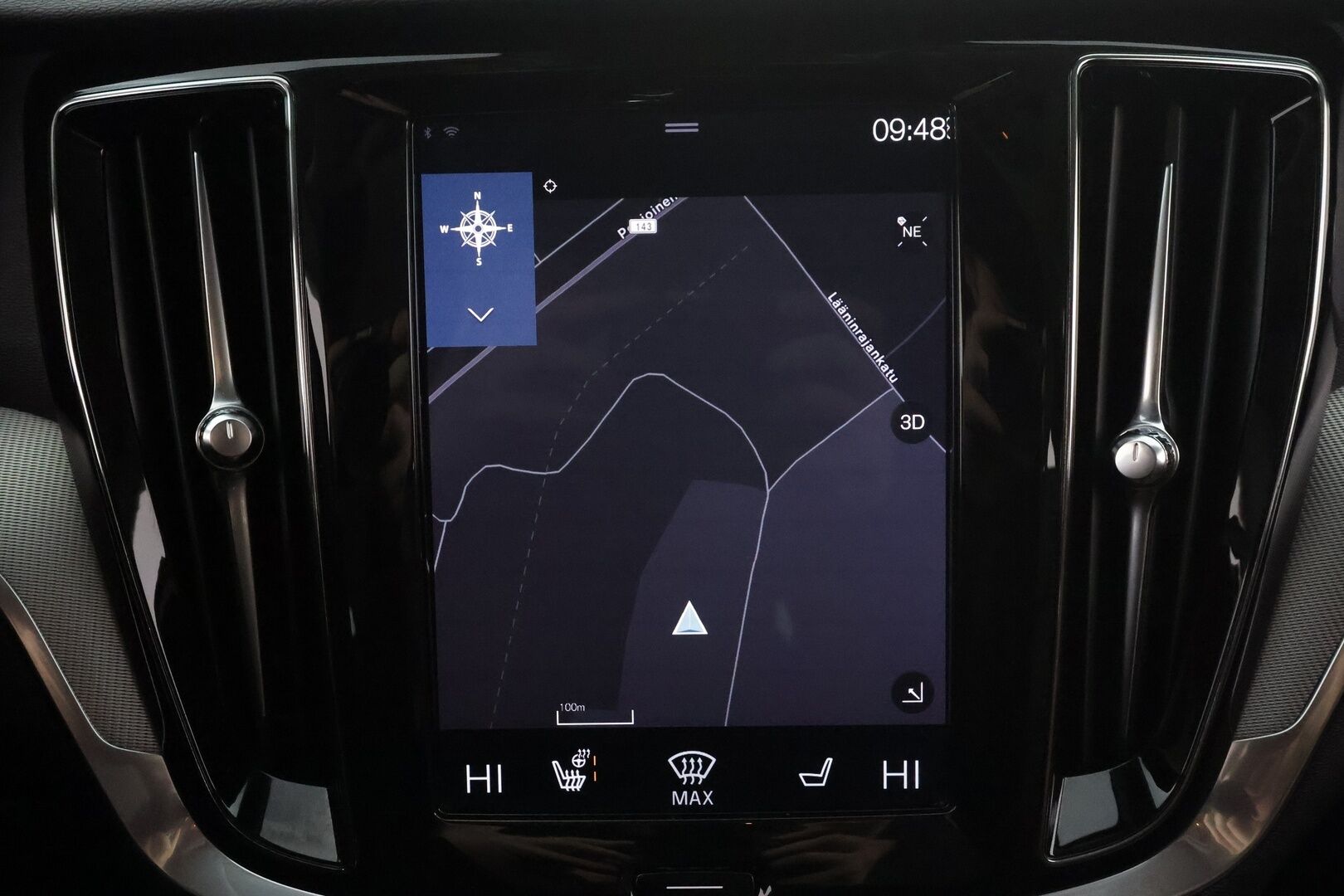 Volvo V60 2020 T8 TwE AWD Inscription aut * ACC / Webasto / Koukku / LED / Ruskeat nahat / Blis / 360 ° / Apple & Android * - Akku kuntotarkastettu / Merkkihuollettu / Kahdet renkaat 