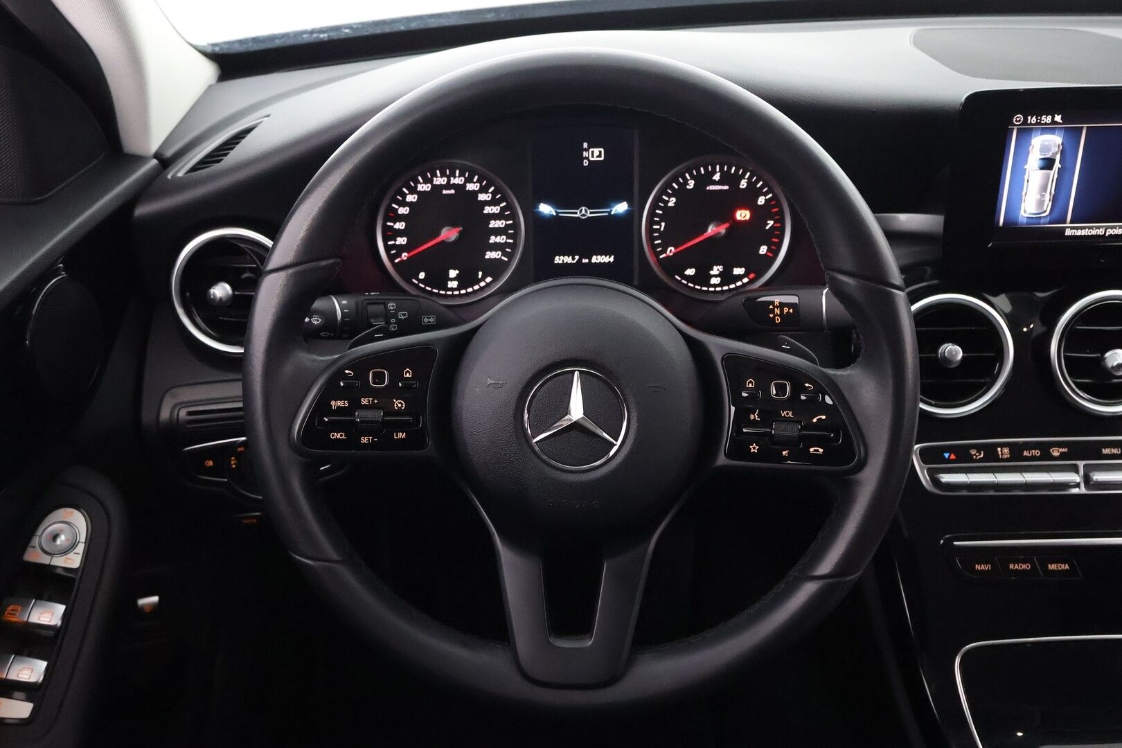 Mercedes-Benz C 2020 180 T A Business - Suomiauto / Multibeam LED / Peruutuskamera / Merkkihuollot / Comand Navi / Sporttipenkit Sähkösäädöllä / Lohko & Sisäpistoke!