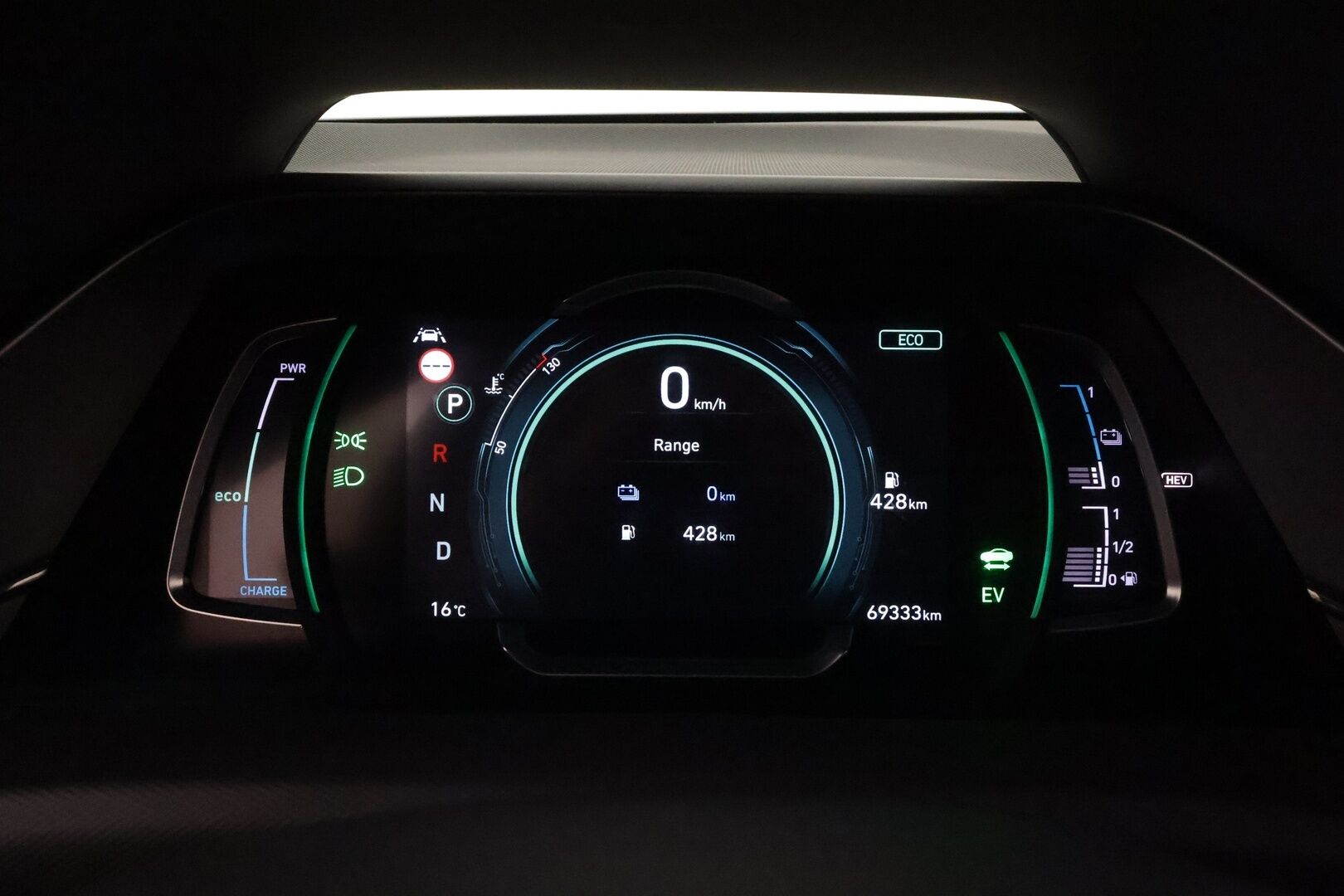 Hyundai IONIQ plug-in 2020 1,6 plug-in 141 hv 6-DCT Style MY20 **Adapt.vakkari / P.kamera / Muistipenkki / LED / Navi / KeylessGo** - 1.Om Suomi-auto / Kahdet renkaat aluvanteilla / Digimittaristo / Apple&Android / Infinity Audio / Lohkolämmitin