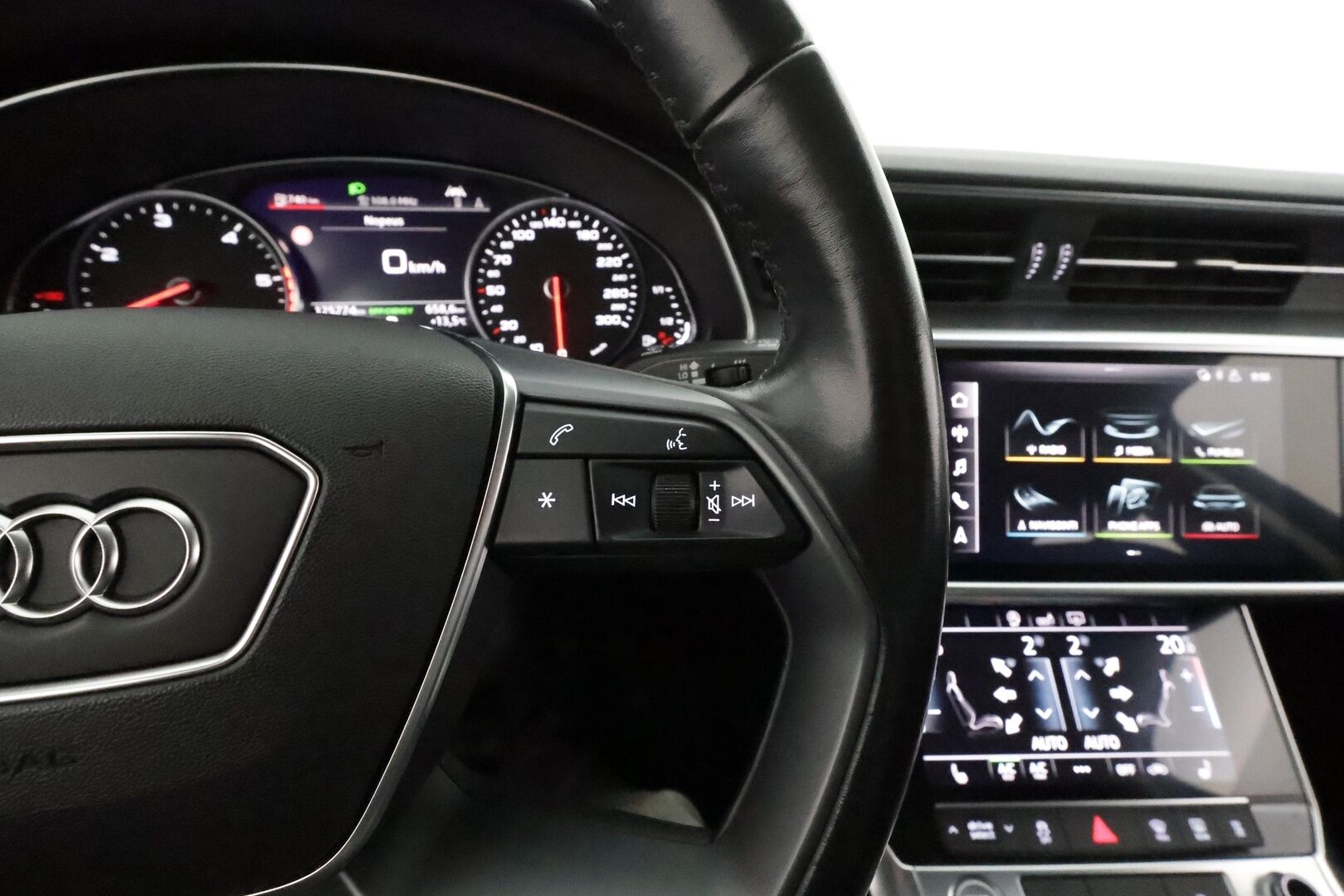 Audi A6 2020 Avant Business 35 TDI MHEV S tronic - Suomiauto / Webasto / Vetokoukku / AppleCarPlay / Adapt.LED / 4-Alue Ilmastointi / 2x Renkaat aluvantein / Juuri huollettu!