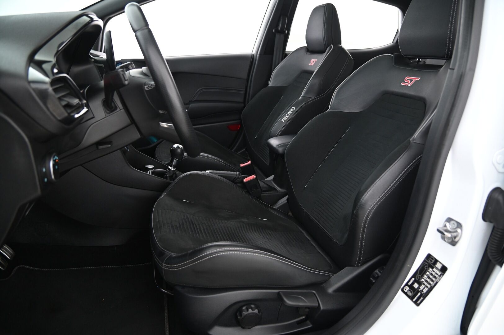 Ford Fiesta 2020 1,5 EcoBoost 200hv M6 ST 5-ovinen *B&O / Winter Package / Performance package / Panorama / Recaro / Appconnect - 2x hyvät merkkirenkaat / Kamera / Juuri huollettu / Huippu herkut