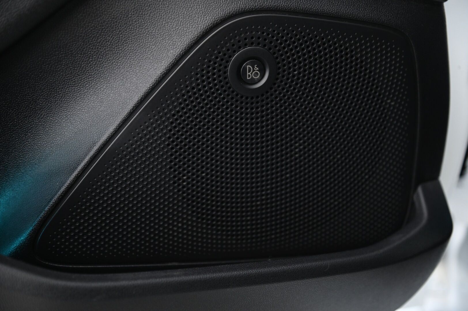 Ford Fiesta 2020 1,5 EcoBoost 200hv M6 ST 5-ovinen *B&O / Winter Package / Performance package / Panorama / Recaro / Appconnect - 2x hyvät merkkirenkaat / Kamera / Juuri huollettu / Huippu herkut