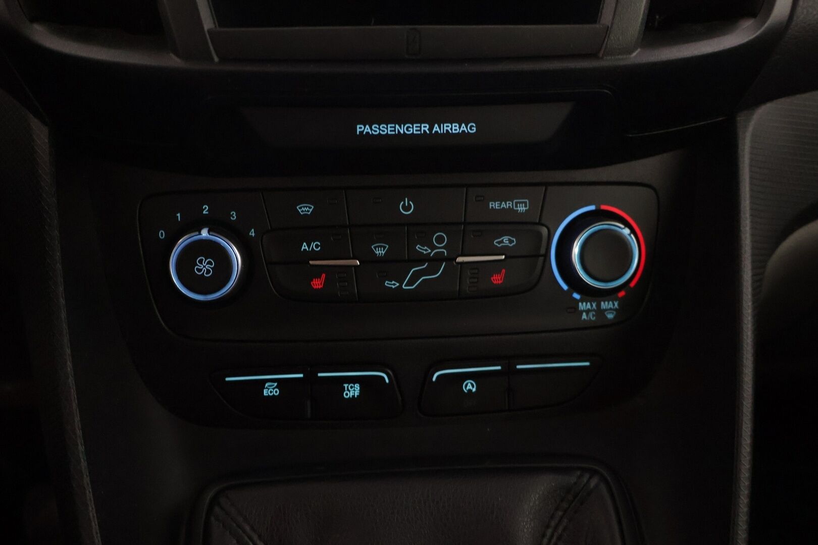 Ford Grand Tourneo Connect 2020 1,5 TDCi 120 hv M6 Trend 5-ovinen 7P. - 7p. | Merkkihuollot | 2.om Suomi-auto | Vakkari | Lohko | Bluetooth