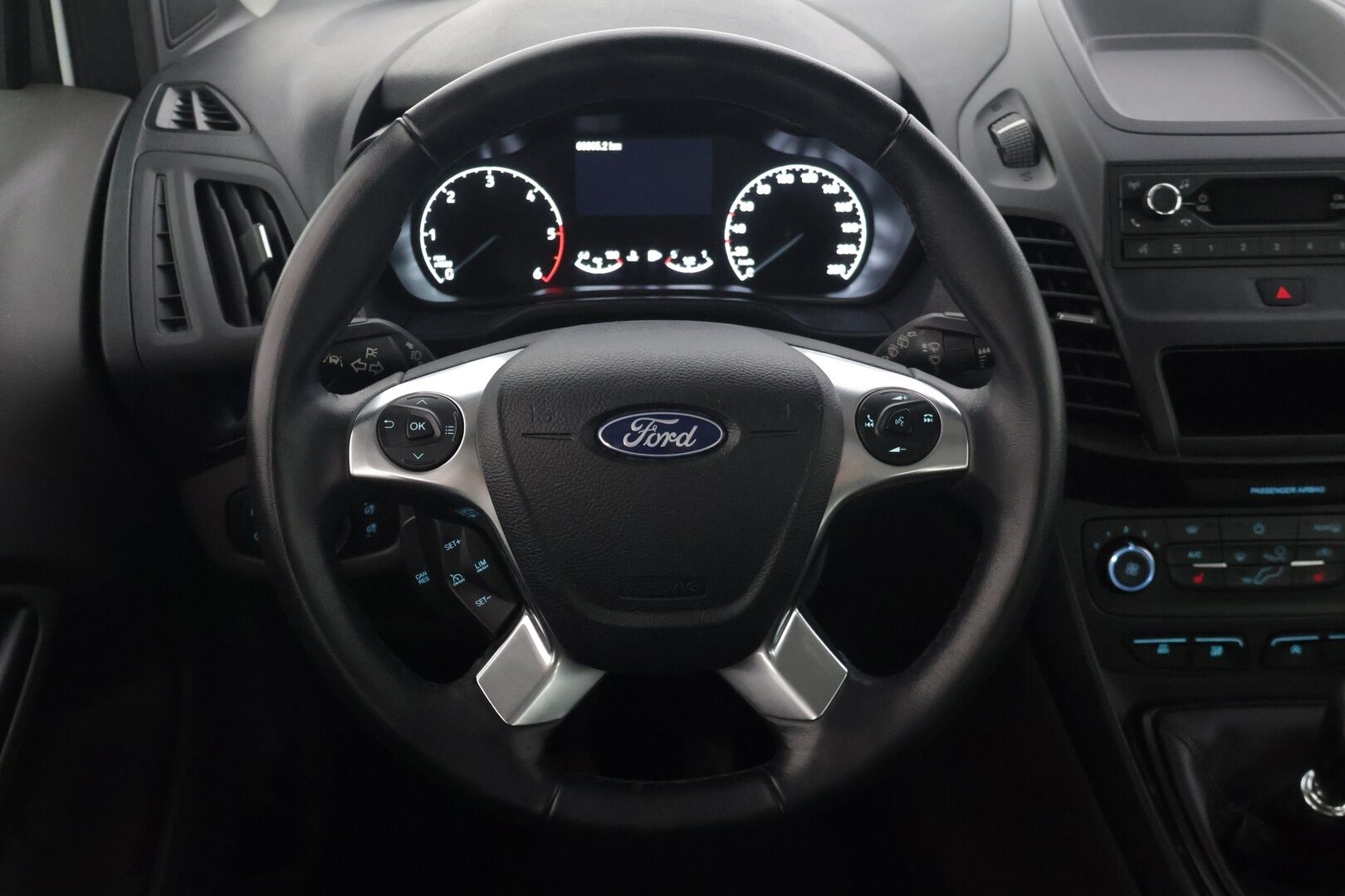 Ford Grand Tourneo Connect 2020 1,5 TDCi 120 hv M6 Trend 5-ovinen 7P. - 7p. | Merkkihuollot | 2.om Suomi-auto | Vakkari | Lohko | Bluetooth