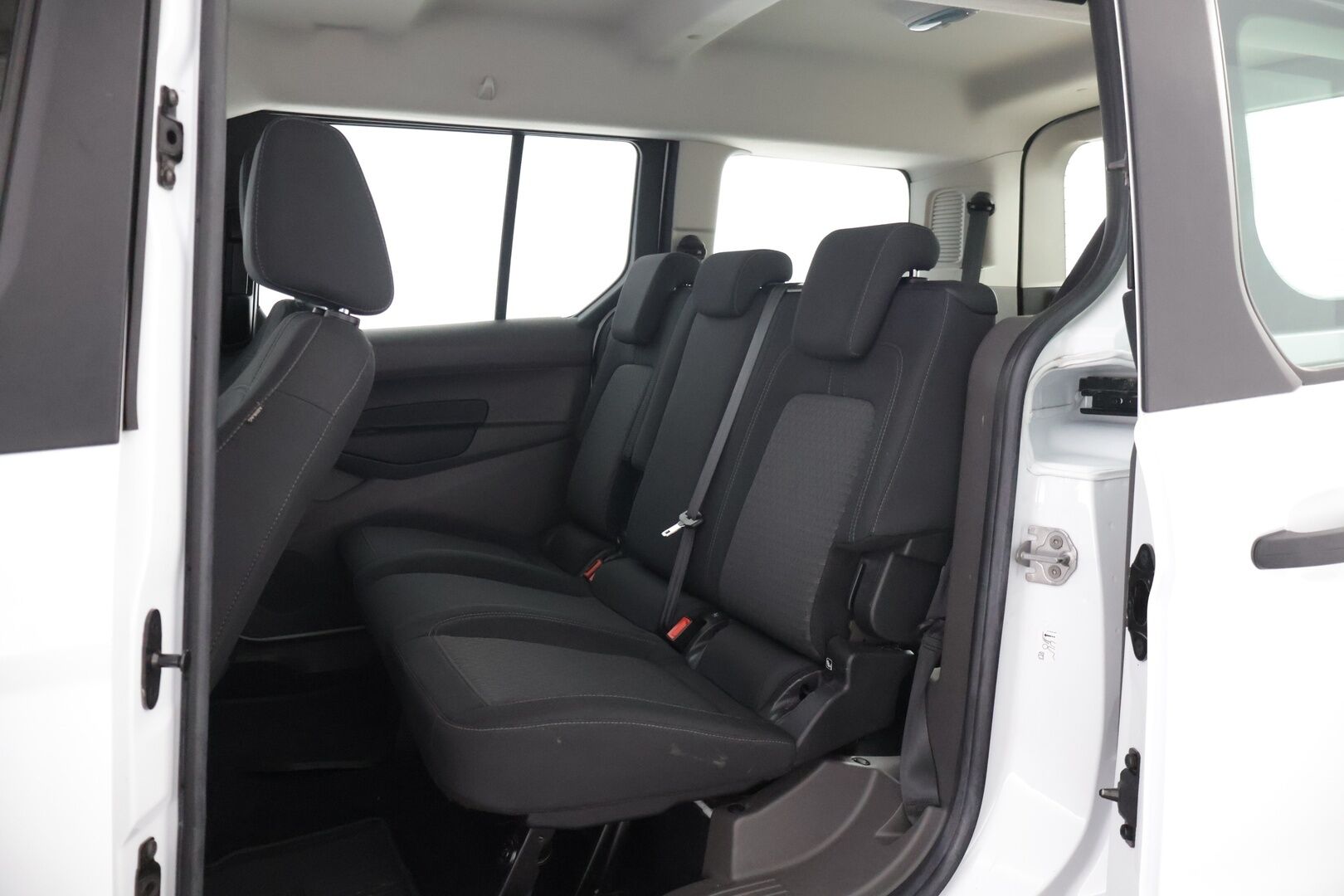 Ford Grand Tourneo Connect 2020 1,5 TDCi 120 hv M6 Trend 5-ovinen 7P. - 7p. | Merkkihuollot | 2.om Suomi-auto | Vakkari | Lohko | Bluetooth