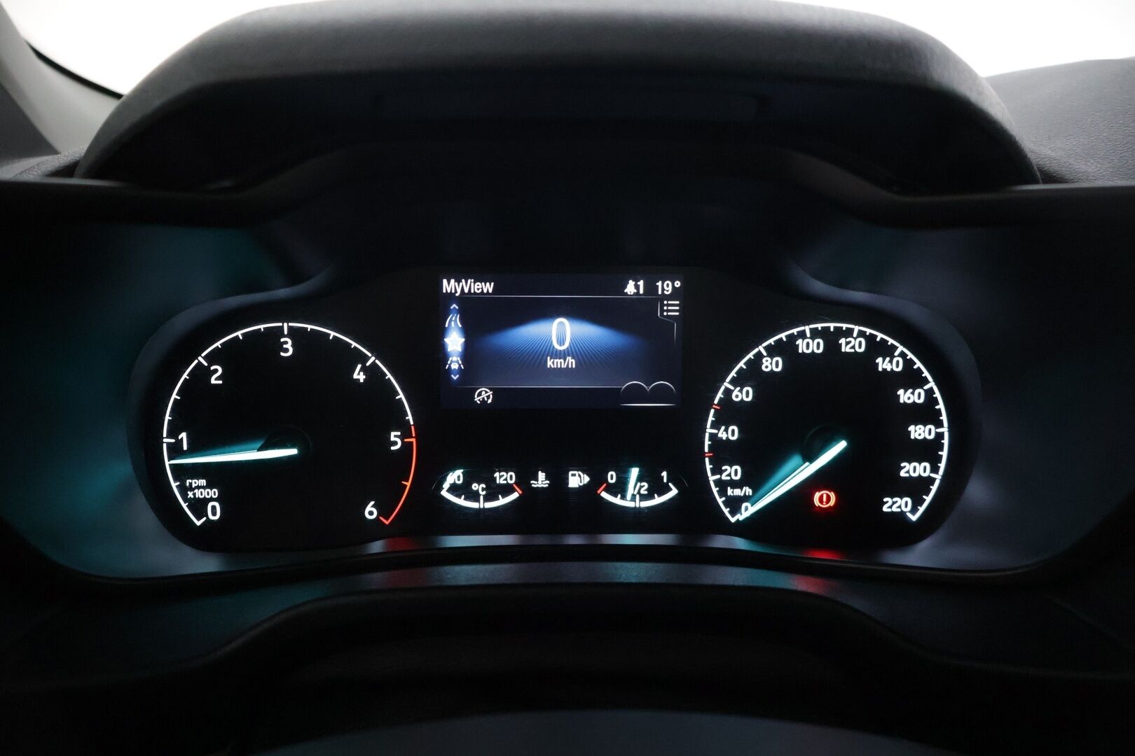 Ford Grand Tourneo Connect 2019 1,5 TDCi 120 hv M6 Trend 5-ovinen * 7 Paikkainen / Lohko / Vakkari!* - Pienet kilsat / Merkkihuollettu / 7 Paikkainen!