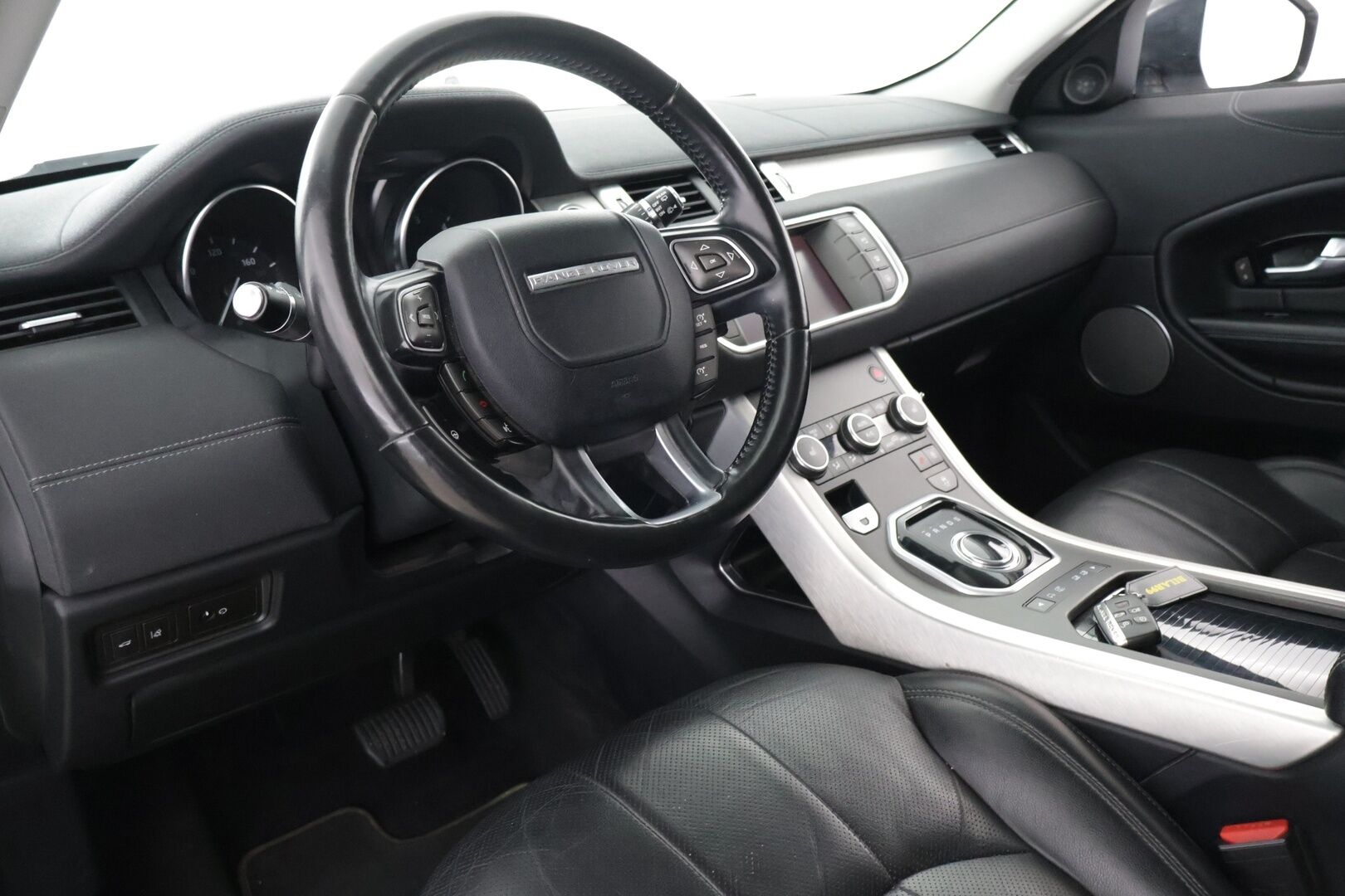 Land Rover Range Rover Evoque 2019 2,0 TD4 150 Aut SE Dynamic Limited - Keyless | Lohko | Sähkökontti | Vakkari | Navi