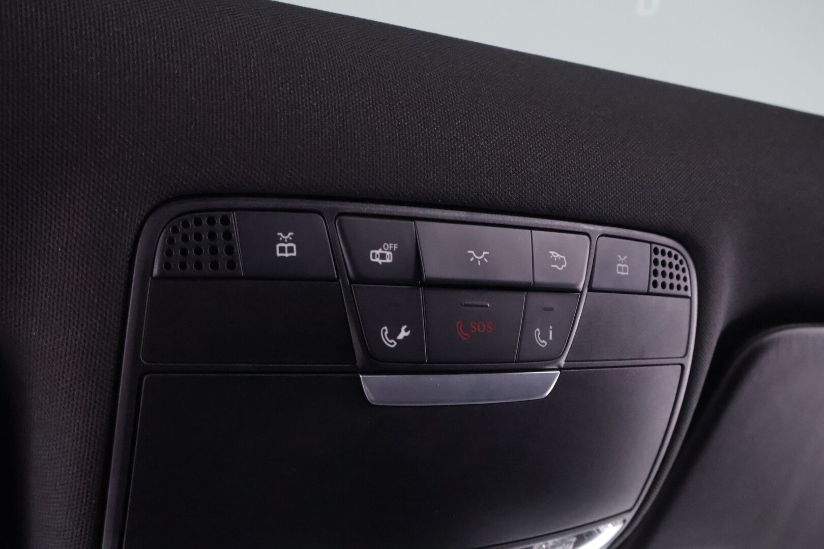 Mercedes-Benz C 2016 220 d 4Matic T A Premium Business AMG * Koukku / Burmester / Panoraama / 360-Kamera / Sporttinahat / Lohkolämmitin / - Supervarusteet / Vakkari / ILS LED / Juuri tullut Tampereelle! - HULLUT AVAJAISHULINAT KORKOTARJOUS 3,29 %