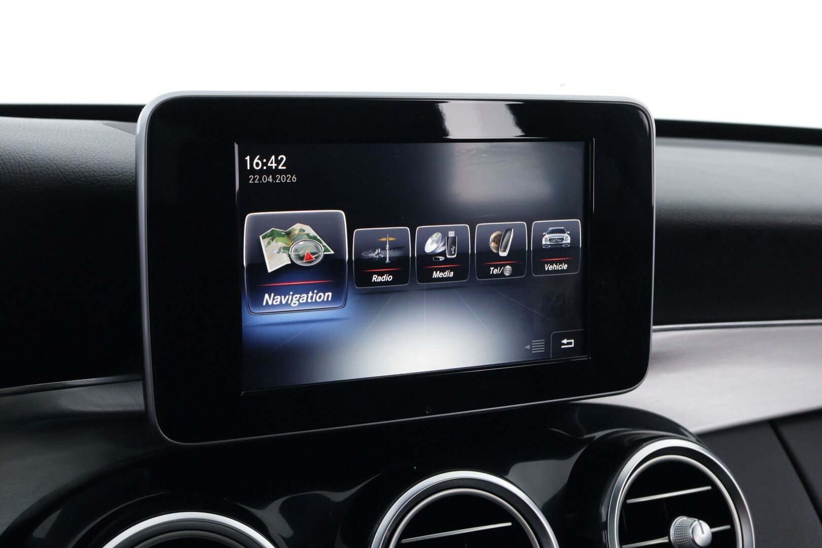 Mercedes-Benz C 2016 220 d 4Matic T A Premium Business AMG * Koukku / Burmester / Panoraama / 360-Kamera / Sporttinahat / Lohkolämmitin / - Supervarusteet / Vakkari / ILS LED / Juuri tullut Tampereelle! - HULLUT AVAJAISHULINAT KORKOTARJOUS 3,29 %