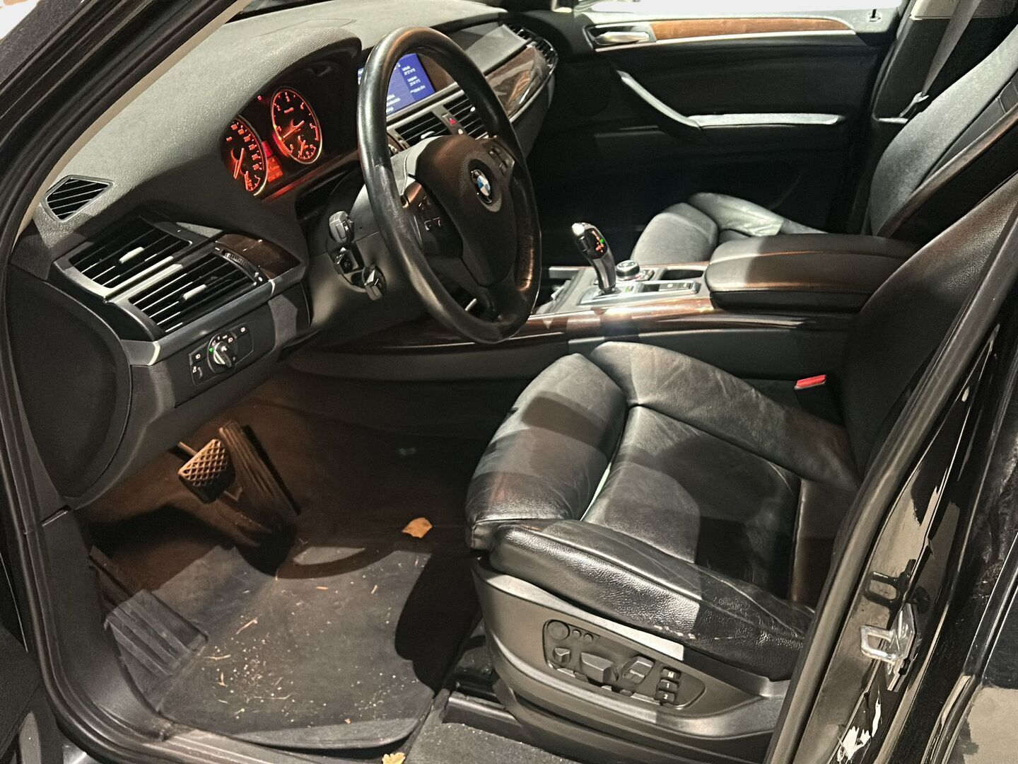 BMW X5 2011 xDrive 40D A E70 - YritysOutlet - Myydään vain yrityksille - – Tämä auto myydään YritysOutlet -valikoimasta vain yritykselle