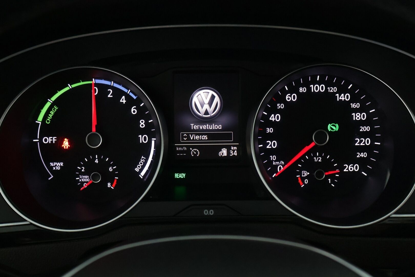 Volkswagen Passat 2016 9.9 kWh, Sedan GTE Plug-In Hybrid - Kamera | Tutkat | Taittuva koukku | ACC
