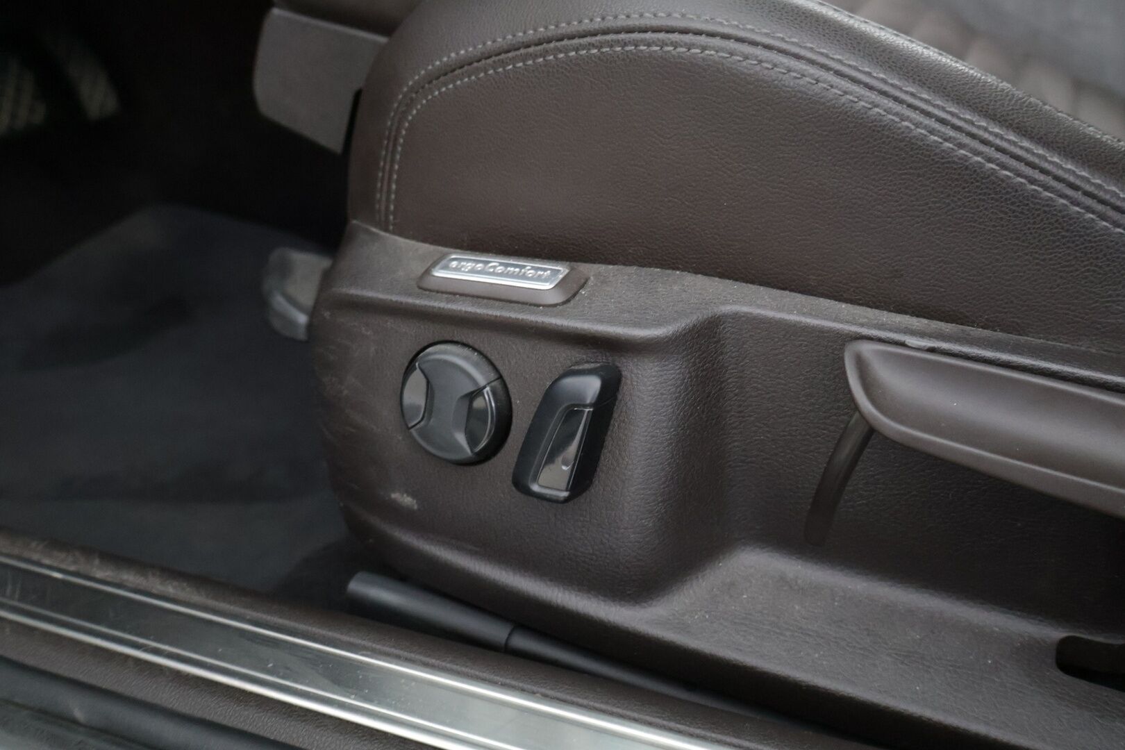 Volkswagen Passat 2016 9.9 kWh, Sedan GTE Plug-In Hybrid - Kamera | Tutkat | Taittuva koukku | ACC
