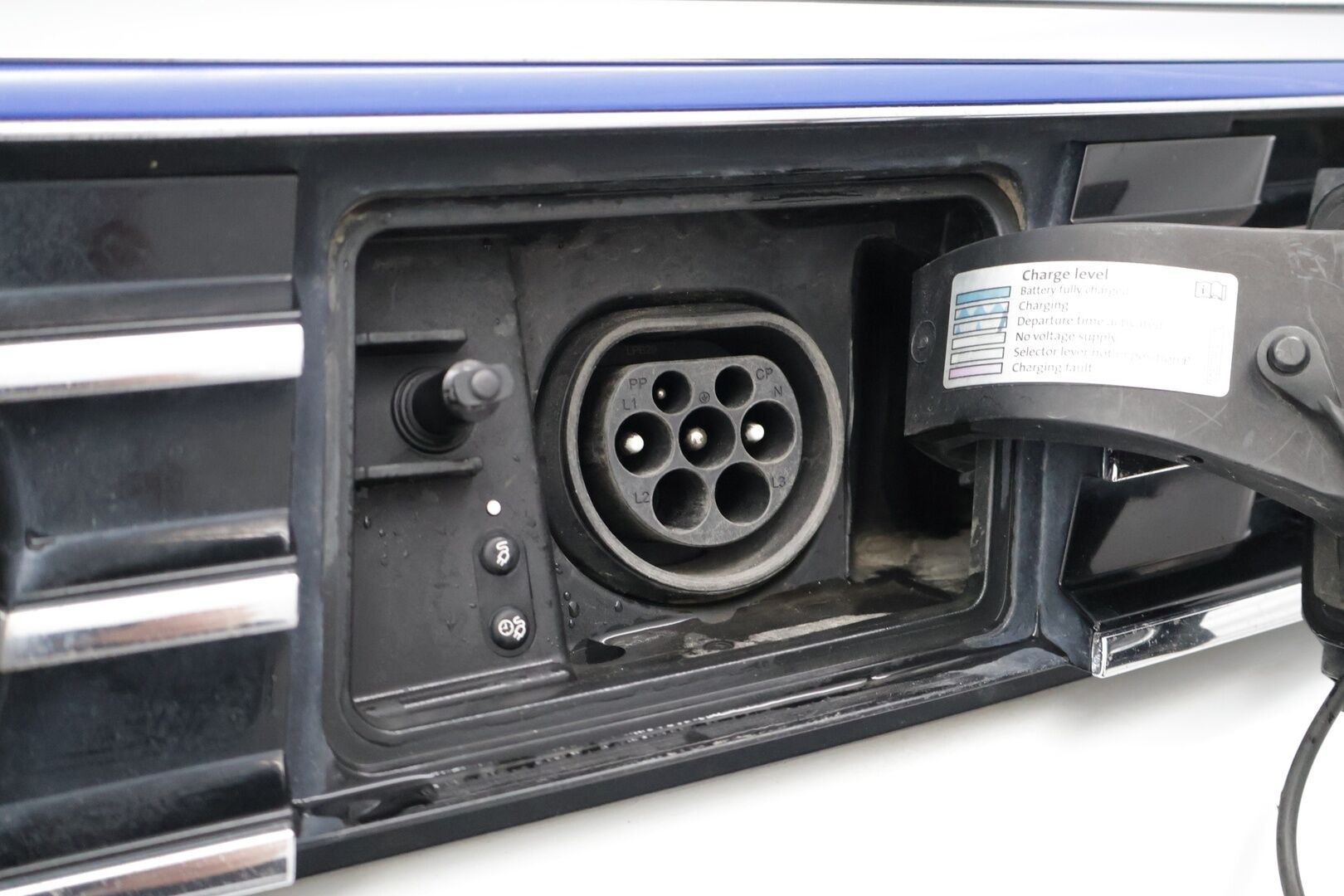 Volkswagen Passat 2016 9.9 kWh, Sedan GTE Plug-In Hybrid - Kamera | Tutkat | Taittuva koukku | ACC