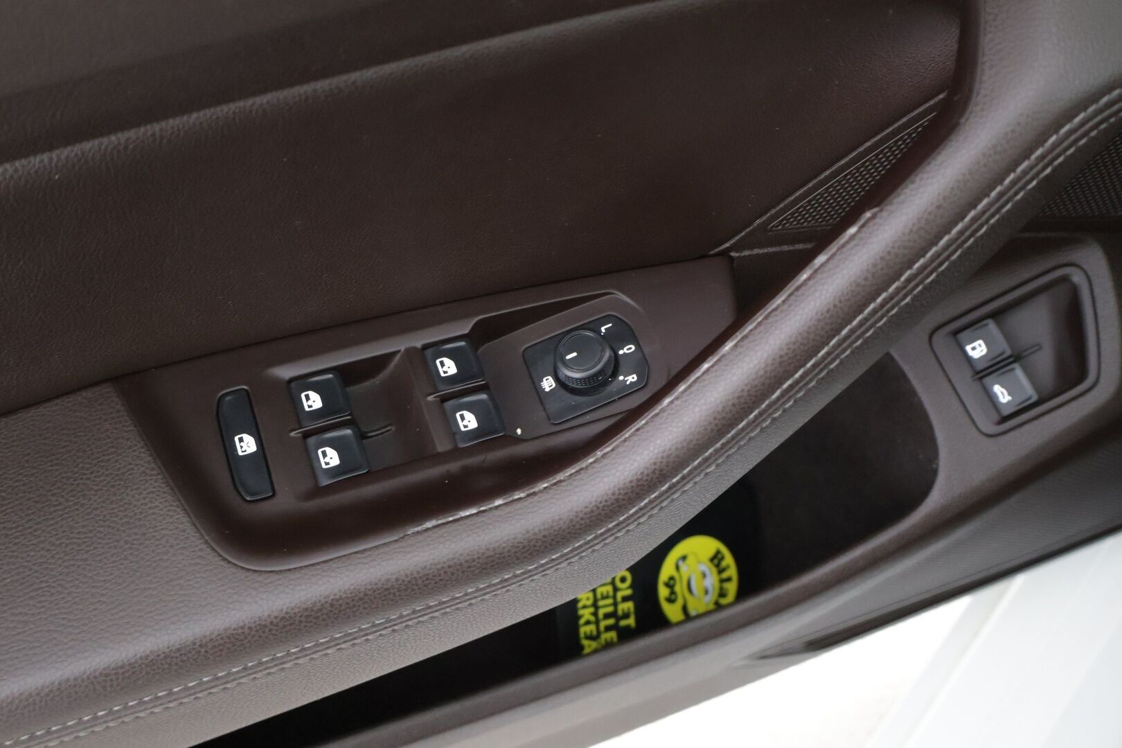Volkswagen Passat 2016 9.9 kWh, Sedan GTE Plug-In Hybrid - Kamera | Tutkat | Taittuva koukku | ACC