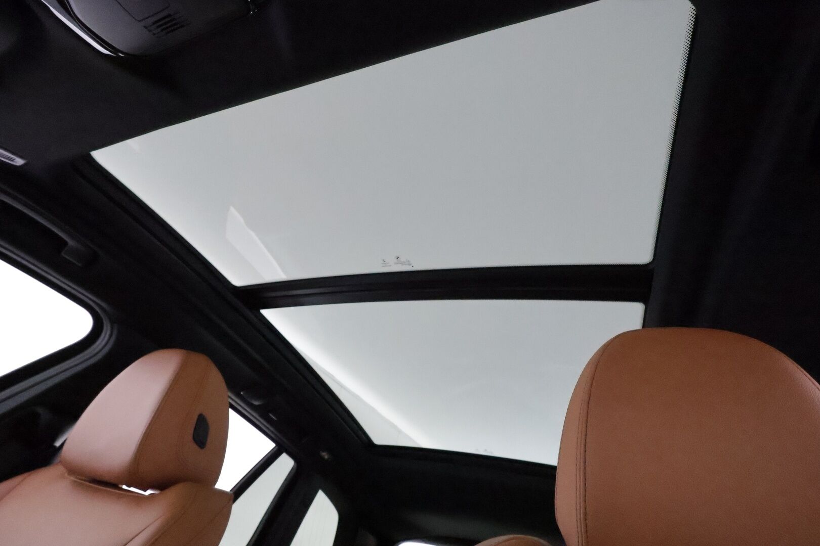 BMW X3 2020 G01 xDrive 30e A Business M Sport **ACC / Panorama / H&K / Adapt.LED / Koukku / Sporttinahat / P.Kamera / Navi** - 3,99 % KORKOTARJOUS TÄHÄN AUTOON 14.9. ASTI! - 2x Latauskaapelit / Kahdet Renkaat / **HYVILLÄ KAMOILLA**
