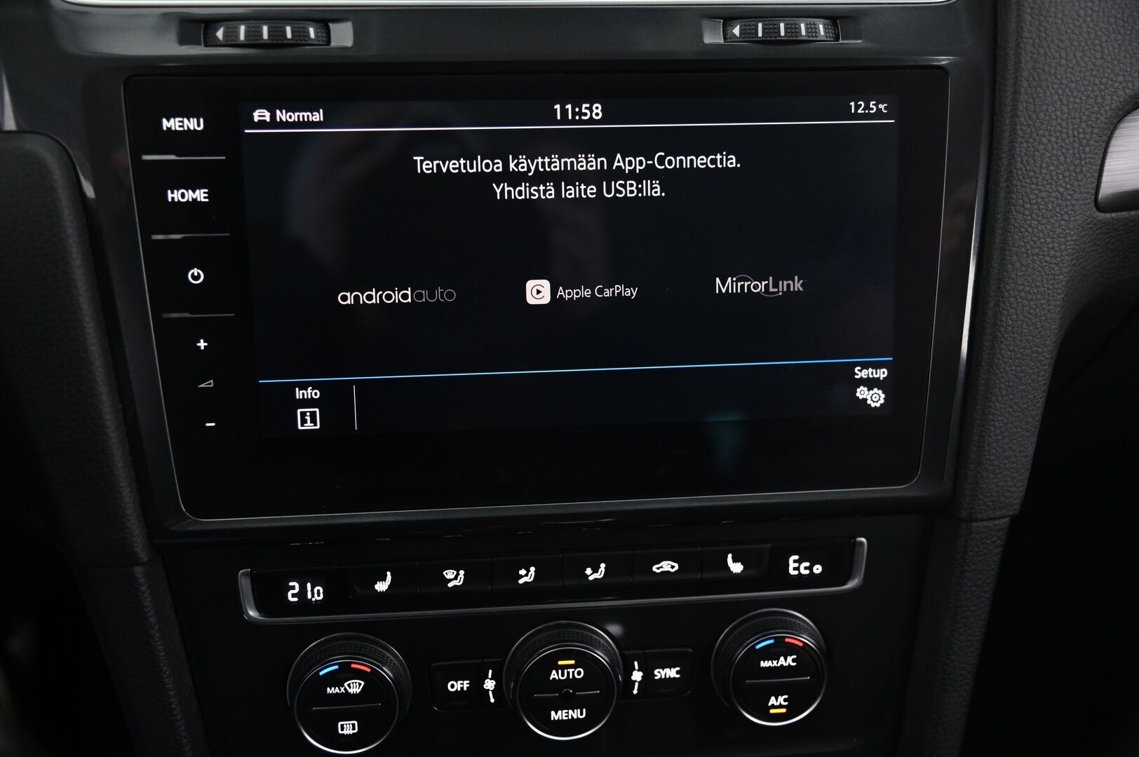 Volkswagen Golf 2017 e-Golf 100 kW (136 hv) aut. - *ILP / ACC / P-Kamera / Navi*