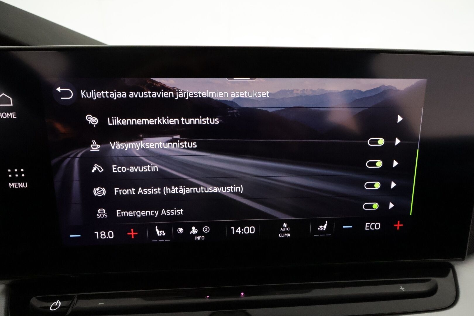 Skoda Octavia 2022 Combi 1.4 TSI PHEV Style iV DSG **Adapt.Vakkari / Matrix-LED / P.kamera / Navi / kaistavahti / KeylessGO** - 1-om Suomi-auto / Merkkihuollettu / 2x Latauskaapelit / Kahdet Renkaat