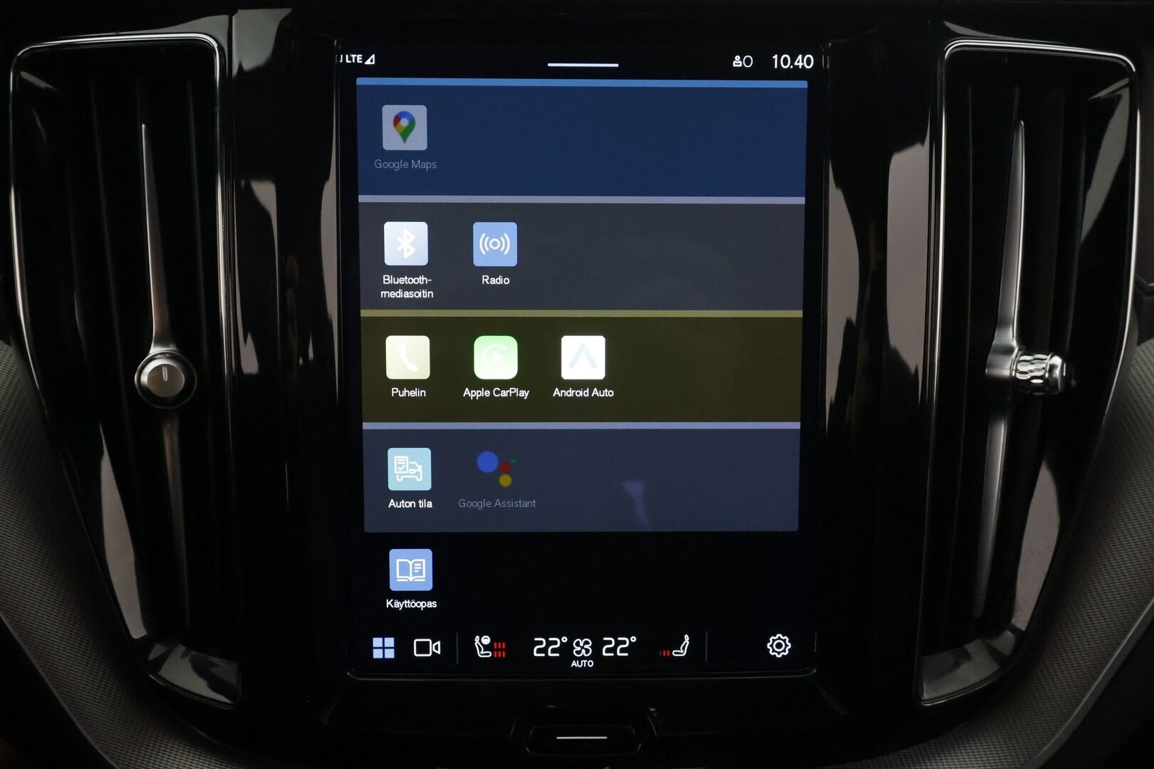 Volvo XC60 2022 B4 AWD D-MHEV Business R-Design Edition aut * Pilot assist / LED / Webasto / Koukku / Muistipenkki / P.Kamera * - Suomi-auto / Kahdet Renkaat / Merkkihuollettu - HULLUT AVAJAISHULINAT KORKOTARJOUS 3,29 %