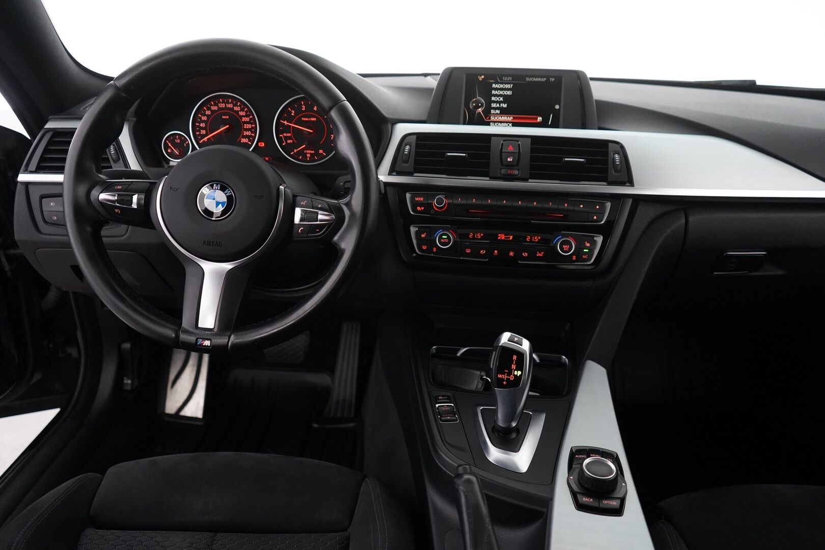 BMW 420 2016 F36 Gran Coupe 420i A xDrive Business M Sport * Vakkari / Lohko / H&K / Sporttipenkki / Kattoluukku * - M-Sport / Shadowline / Viimeisin huolto 7 / 25 / Juuri katsastettu