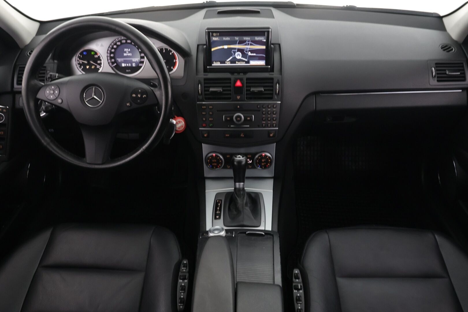 Mercedes-Benz C 2008 C 220 CDI Avantgarde Premium Business *- YritysOutlet - Myydään vain yrityksille -* - *Nahkasisusta / Isolla näytöllä / Ortopedi-istuimet / Vetokoukku*