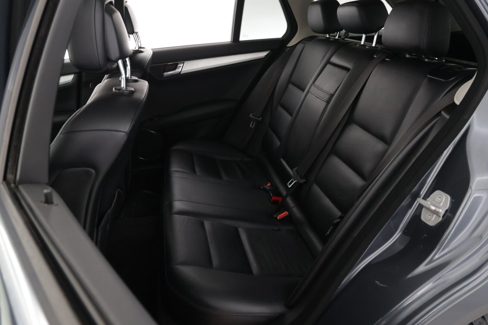 Mercedes-Benz C 2008 C 220 CDI Avantgarde Premium Business *- YritysOutlet - Myydään vain yrityksille -* - *Nahkasisusta / Isolla näytöllä / Ortopedi-istuimet / Vetokoukku*