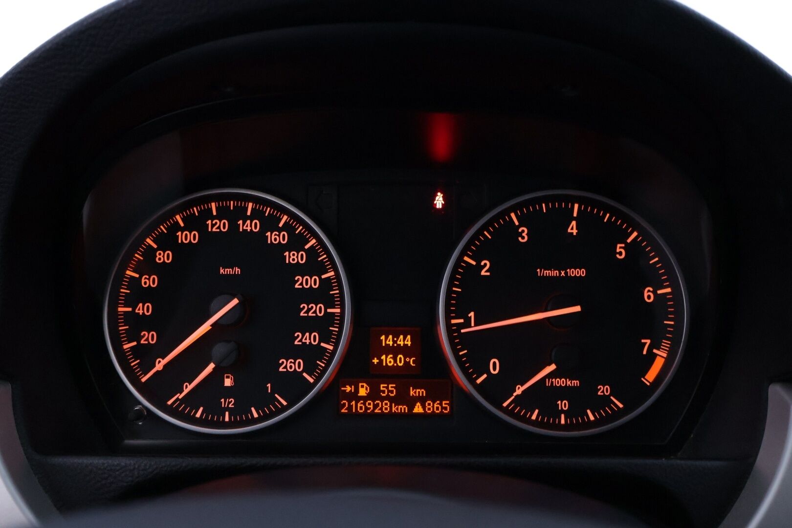 BMW 320 2012 2,0 E91 Touring *Myydään huutokaupat.com* - Hifit / Sporttipenkit / Xenon / Koukku / Ketju vaihdettu