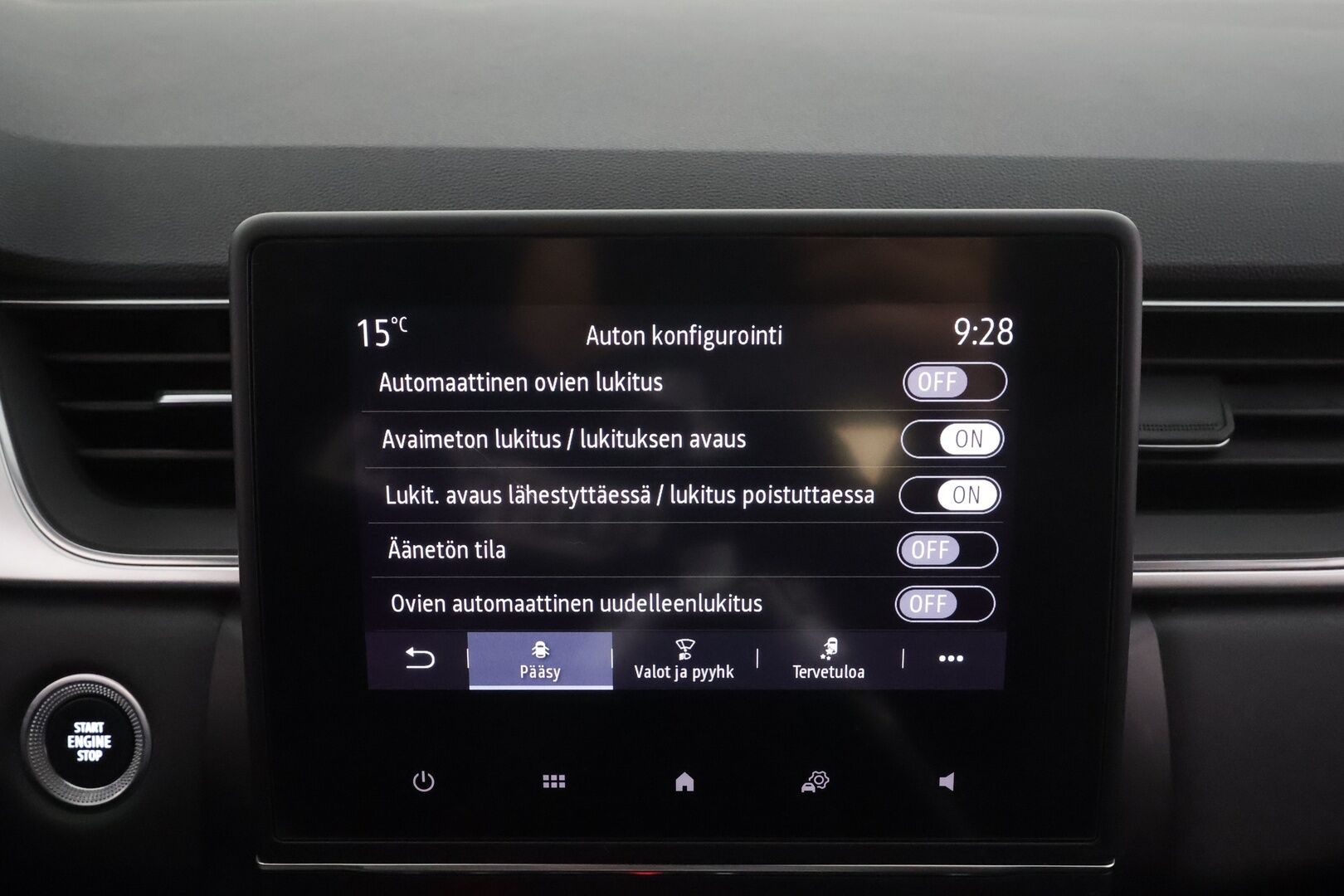 Renault Captur 2020 TCe 130 EDC7-aut Zen *Koukku / Kamera / Lohko+sisä / LED / Navi / Kaistavahti* - 1.om Suomi-auto / Kahdet renkaat aluvanteilla / Merkkihuollot