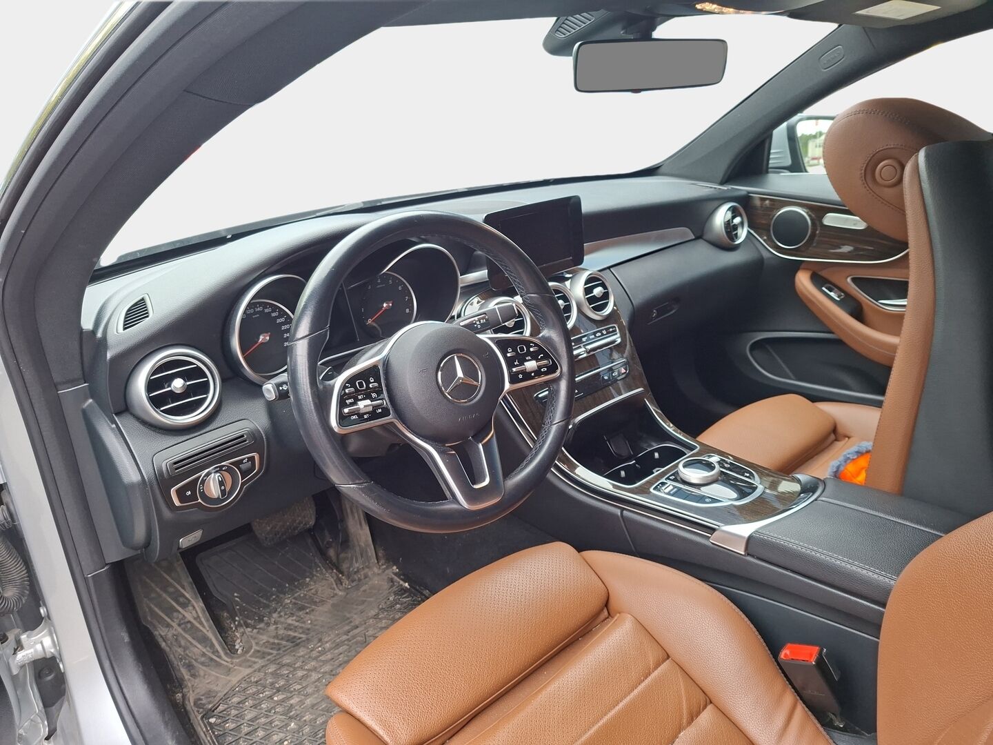 Mercedes-Benz C 2020 200 Coupé A - | Suomi-auto | P-Kamera | Ruskeat sporttinahat / LED High Performance | Koukku |