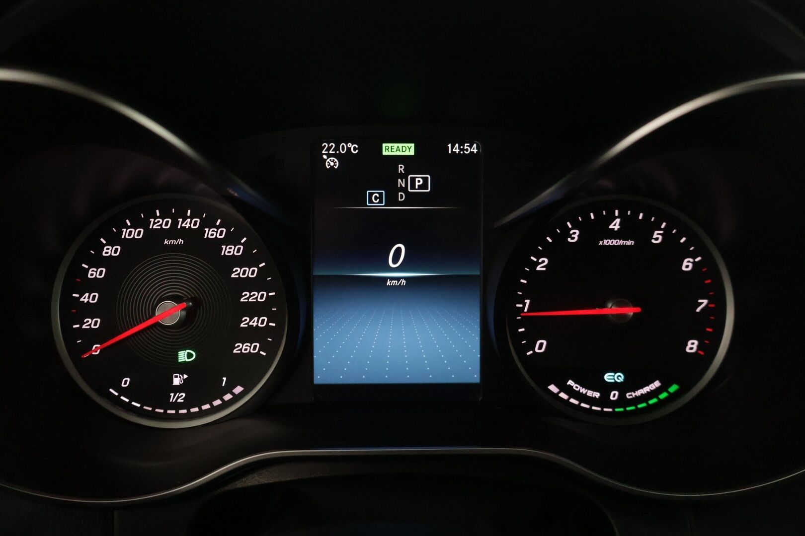 Mercedes-Benz C 2020 200 Coupé A - | Suomi-auto | P-Kamera | Ruskeat sporttinahat / LED High Performance | Koukku |