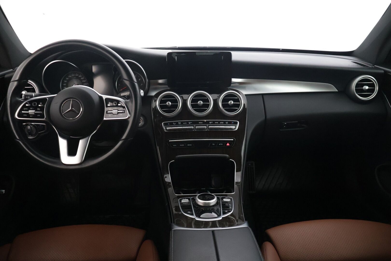 Mercedes-Benz C 2020 200 Coupé A - | Suomi-auto | P-Kamera | Ruskeat sporttinahat / LED High Performance | Koukku |