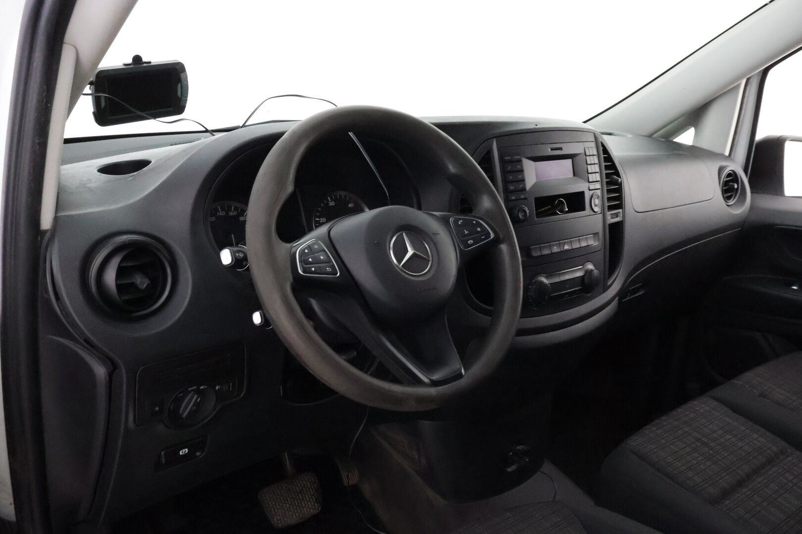 Mercedes-Benz Vito 2016 114 CDI *ALV / Webasto / Peruutuskamera / Vetokoukku / Vakkari / LED Lisävalot - Juuri katsastettu / 2x Renkaat / Juuri tullut Tampereelle!