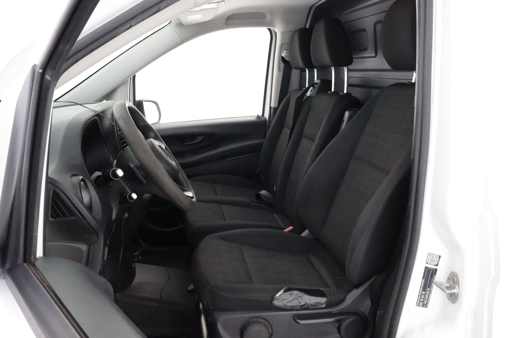 Mercedes-Benz Vito 2016 114 CDI *ALV / Webasto / Peruutuskamera / Vetokoukku / Vakkari / LED Lisävalot - Juuri katsastettu / 2x Renkaat / Juuri tullut Tampereelle!