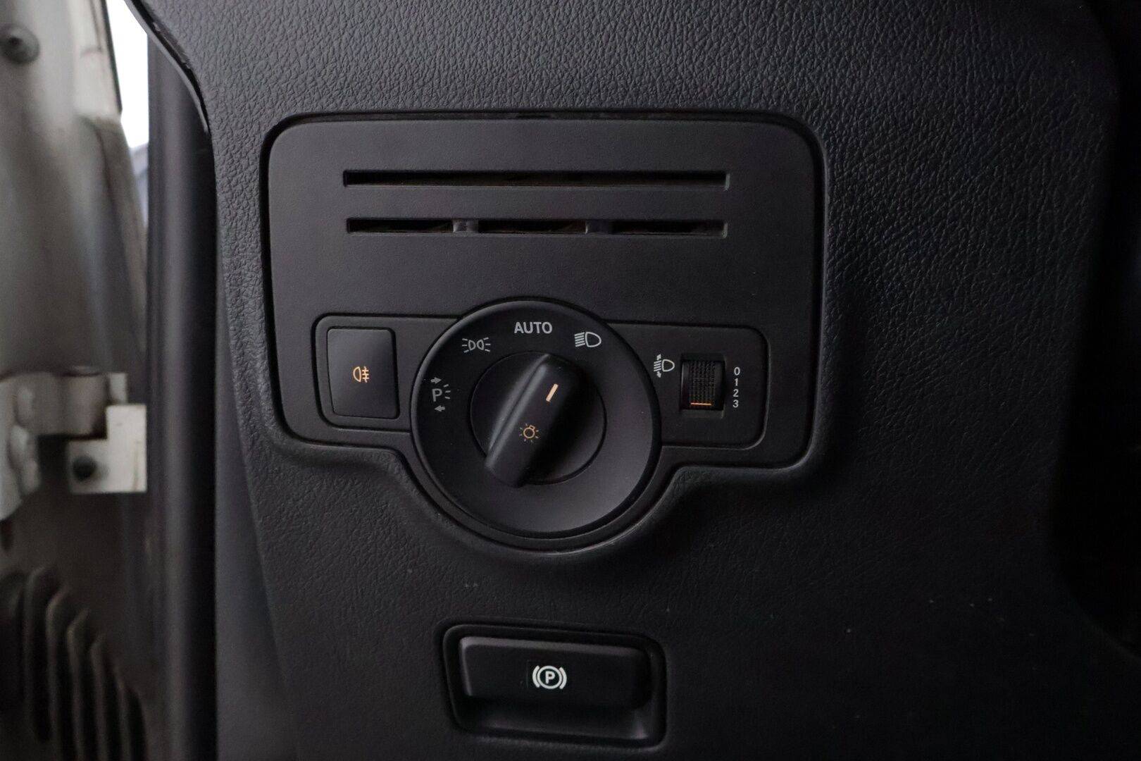 Mercedes-Benz Vito 2016 114 CDI *ALV / Webasto / Peruutuskamera / Vetokoukku / Vakkari / LED Lisävalot - Juuri katsastettu / 2x Renkaat / Juuri tullut Tampereelle!