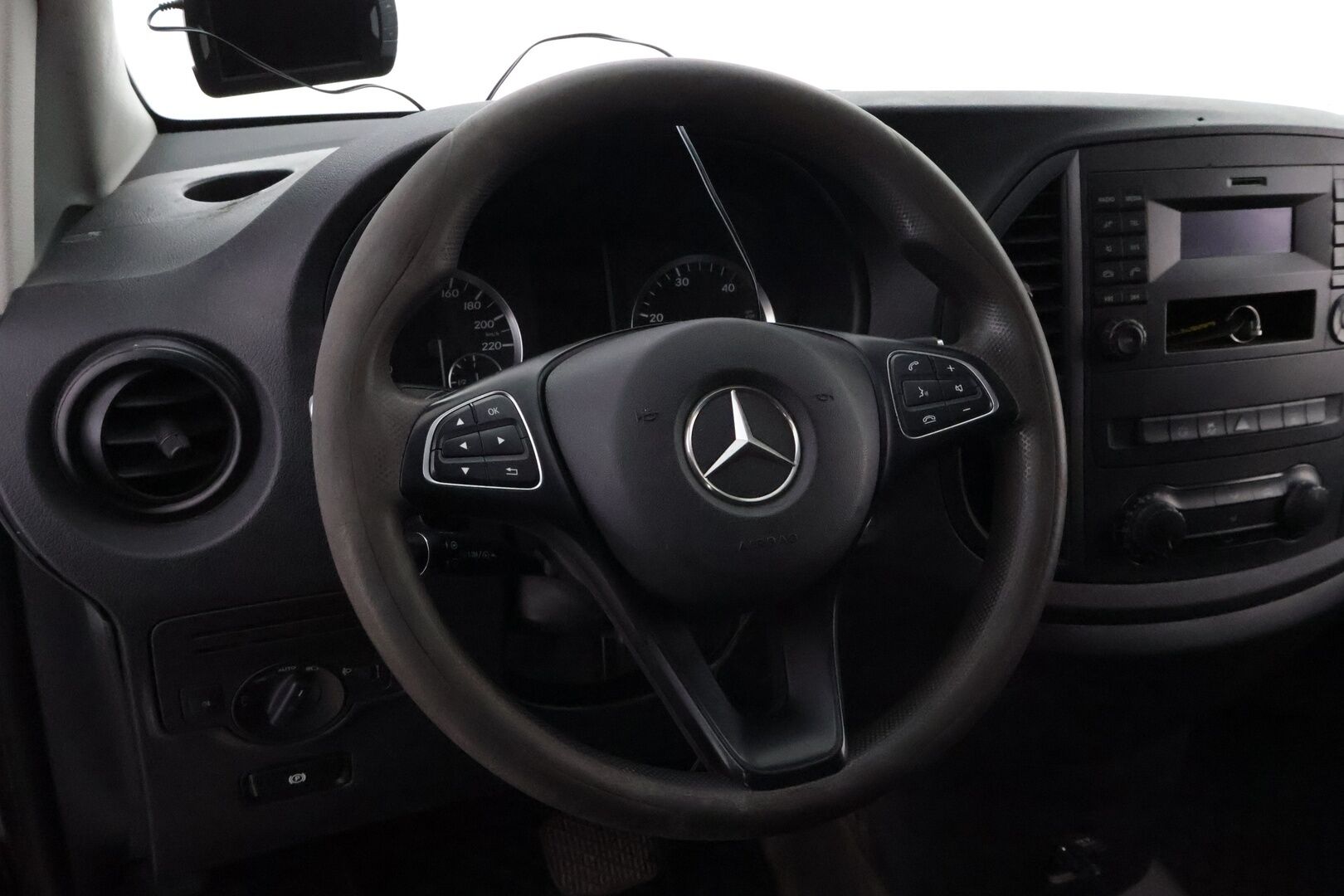 Mercedes-Benz Vito 2016 114 CDI *ALV / Webasto / Peruutuskamera / Vetokoukku / Vakkari / LED Lisävalot - Juuri katsastettu / 2x Renkaat / Juuri tullut Tampereelle!