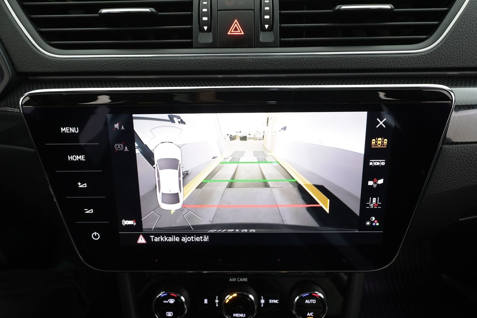 Skoda Superb 2018 2,0 TSI 4x4 SportLine DSG - ACC | Canton | Webasto | Koukku | Xenon | Muistipenkki | P.Kamera | Apple&Android  | 2x renkaat