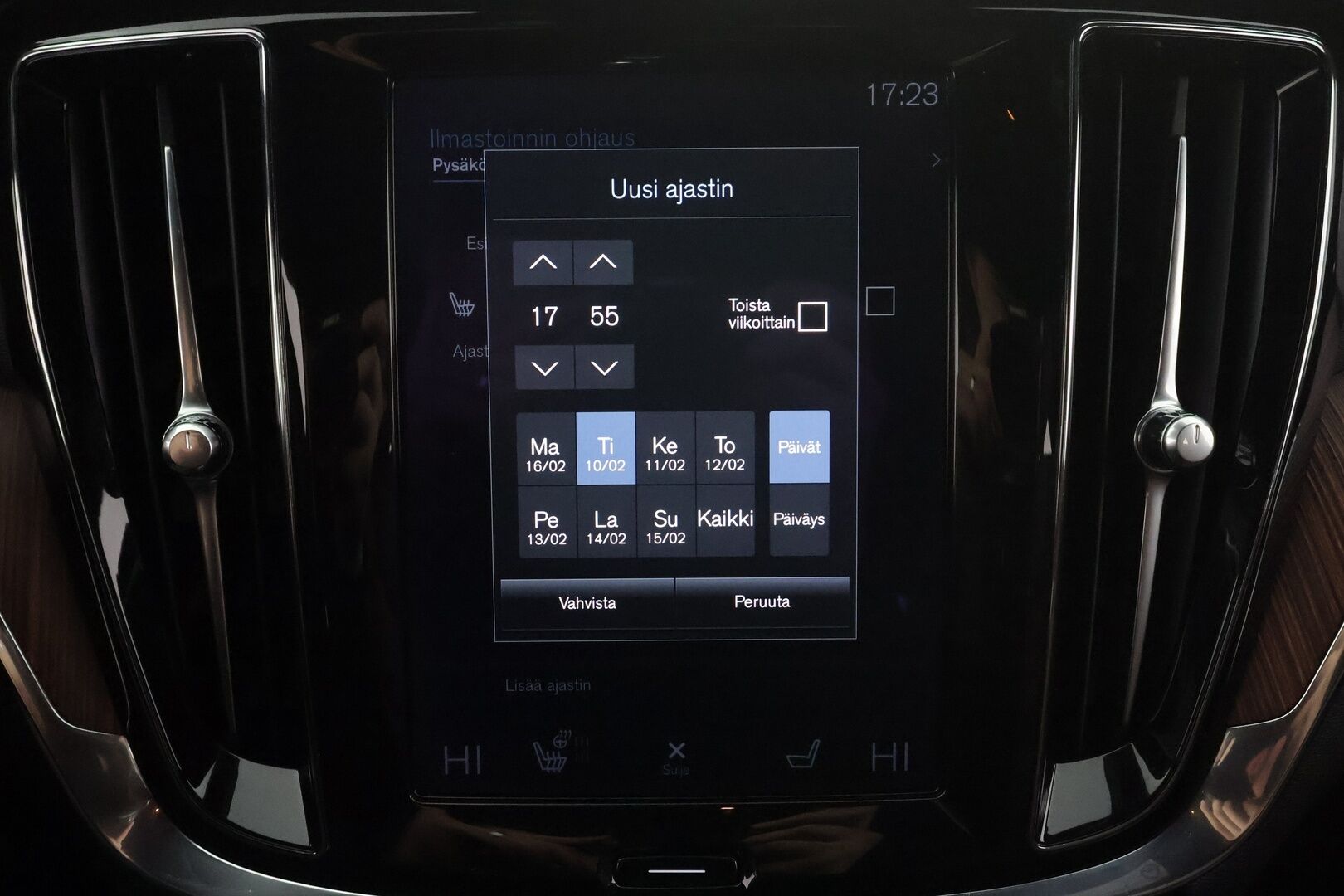 Volvo V60 2021 T8 TwE AWD Business Inscription aut * ACC / Webasto / Muistipenkki / BLIS / ALV / Ruskeat nahat / Keyless / LED / Navi * - 1.Om Suomi-auto / Kahdet renkaat aluvanteilla / Merkkihuollettu*