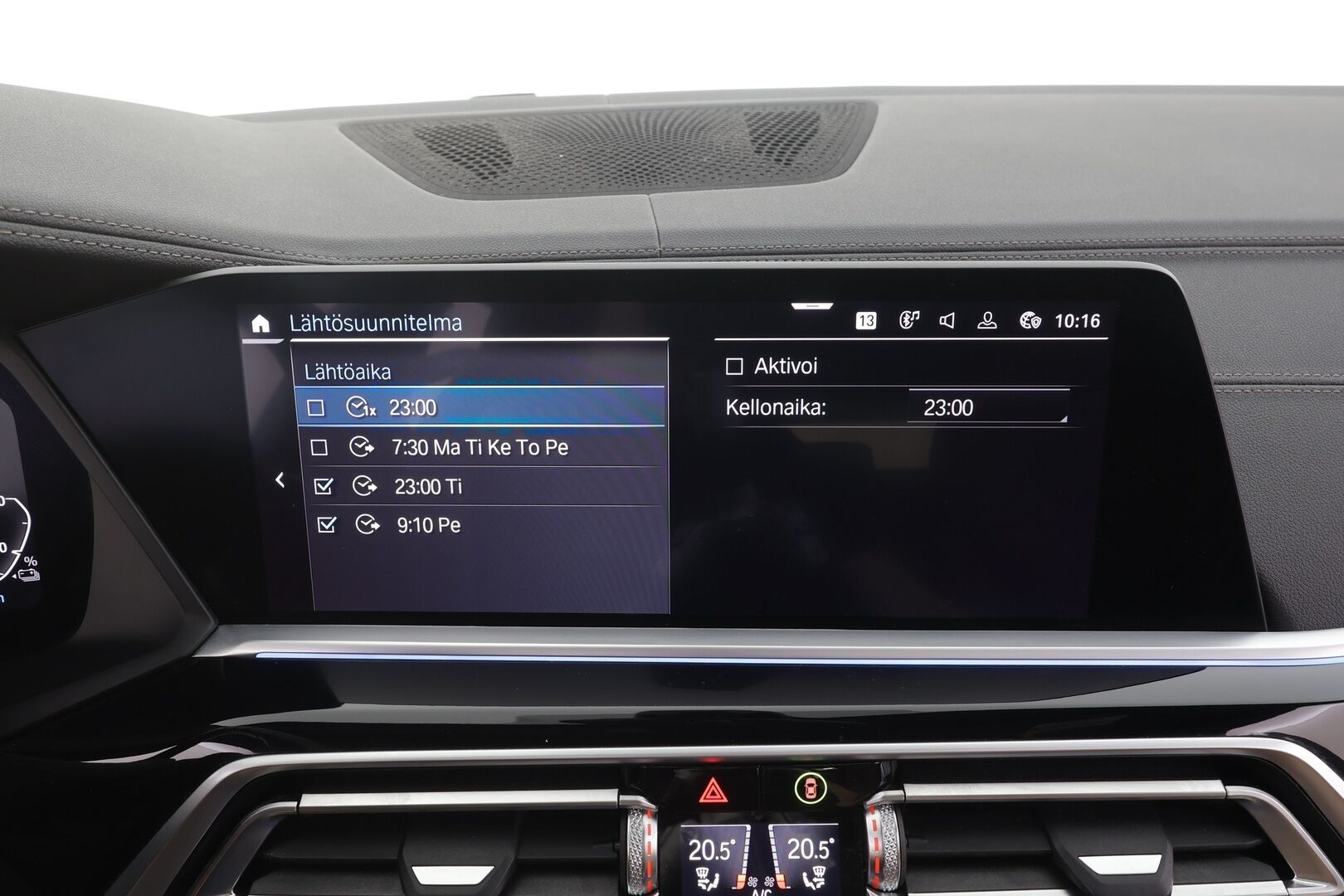 BMW X5 2021 G05 xDrive45e A M Sport - | ACC | Lisälämmitin | Koukku | Ilma-alusta | Soft Close | Hifit | Adapt. LED | 360-Kamera | Panorama | Muistipenkki | Ruskeat Sporttinahat | Comfort Access | Suomi-auto | Merkkihuollettu |