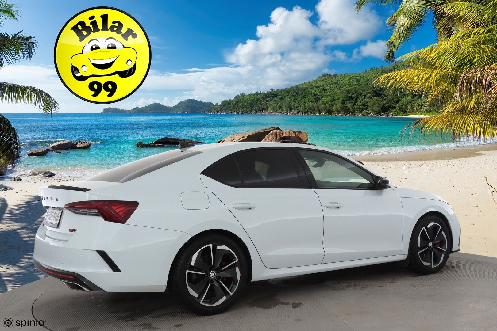 Skoda Octavia 2021 2,0 TSI RS DSG Autom. * ACC / Webasto / Koukku / Canton / Matrix LED / Navi / Sporttipenkit / Digimittaristo / Ratinlämmitin / Keyless * - Suomi-auto / Kahdet renkaat aluvanteilla