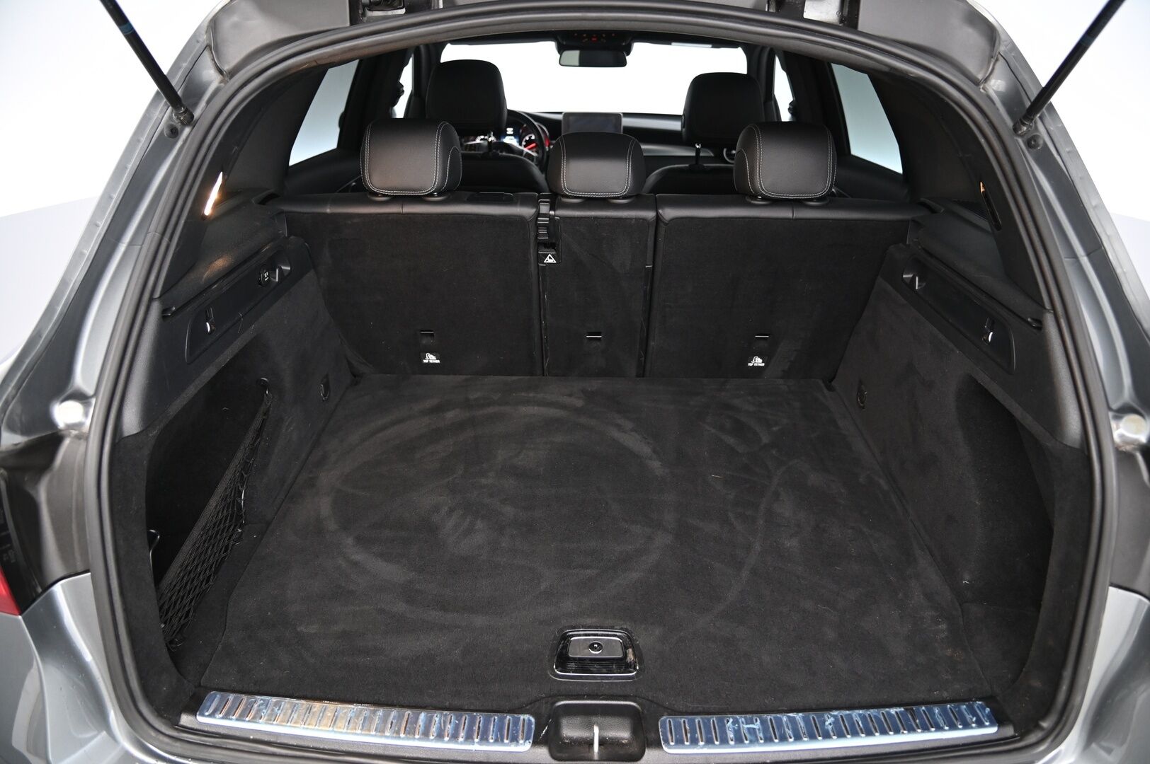 Mercedes-Benz GLC 2016 250 d 4Matic A Premium Business AMG *Panorama / 360-kamera / Koukku / Kessy / Navi* - *Juuri huollettu / AMG sisä- ja ulkopaketti / 2x hyvät renkaat aluvanteilla*