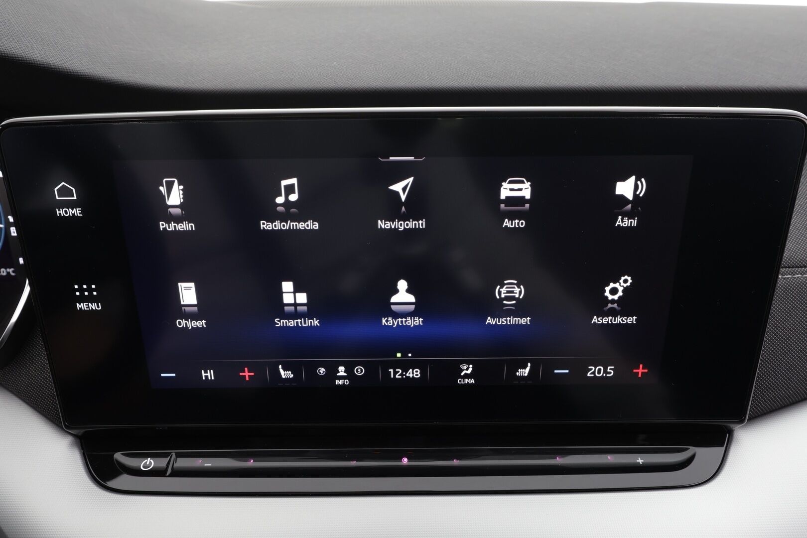 Skoda Octavia 2021 1,4 TSI PHEV Style iV DSG * ACC / Matrix-LED / P.kamera / Koukku / HUD / Kaistavahti / Keyless * - Suomi-auto / 2x Latauskapeelit / Kahdet renkaat / Merkkihuollot - HULLUT JOULUT KORKOTARJOUS 2,49% 