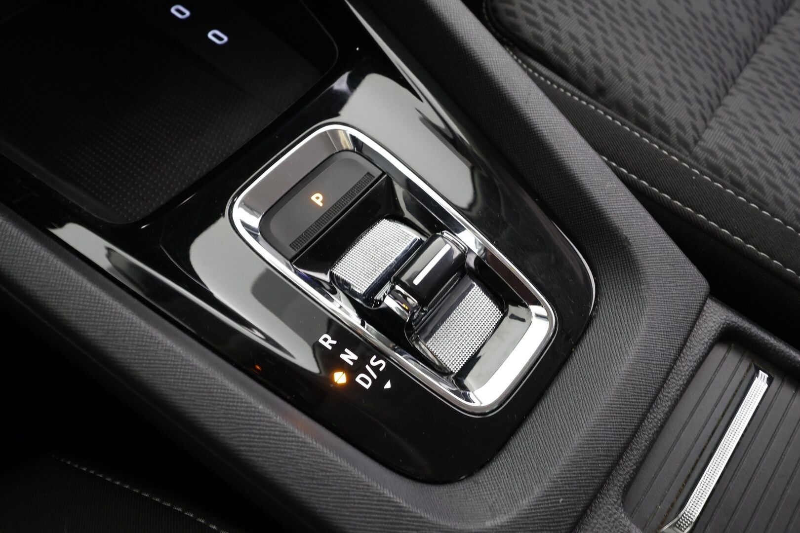 Skoda Octavia 2021 1,4 TSI PHEV Style iV DSG * ACC / Matrix-LED / P.kamera / Koukku / HUD / Kaistavahti / Keyless * - Suomi-auto / 2x Latauskapeelit / Kahdet renkaat / Merkkihuollot - HULLUT JOULUT KORKOTARJOUS 2,49% 